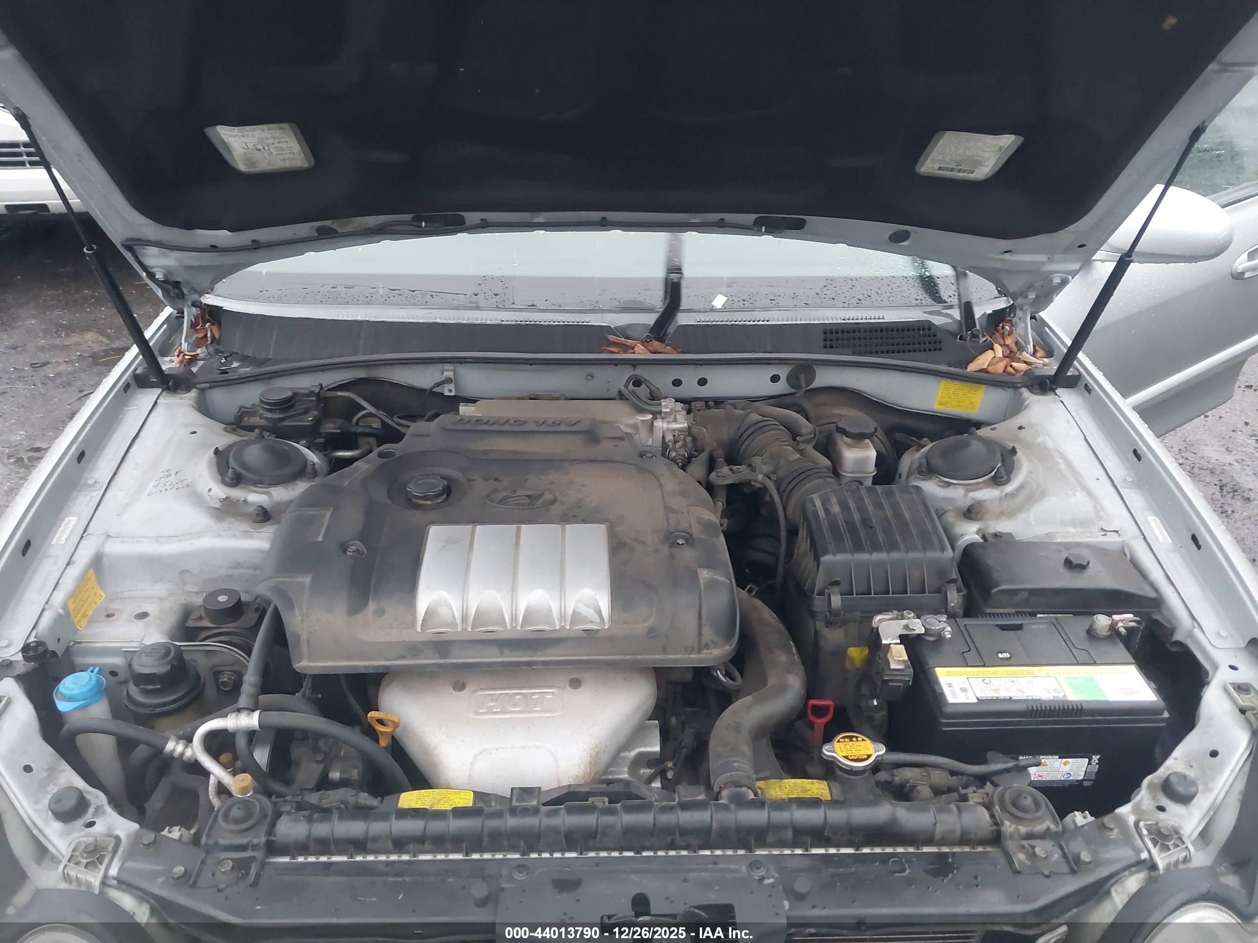 HYUNDAI SONATA image 10