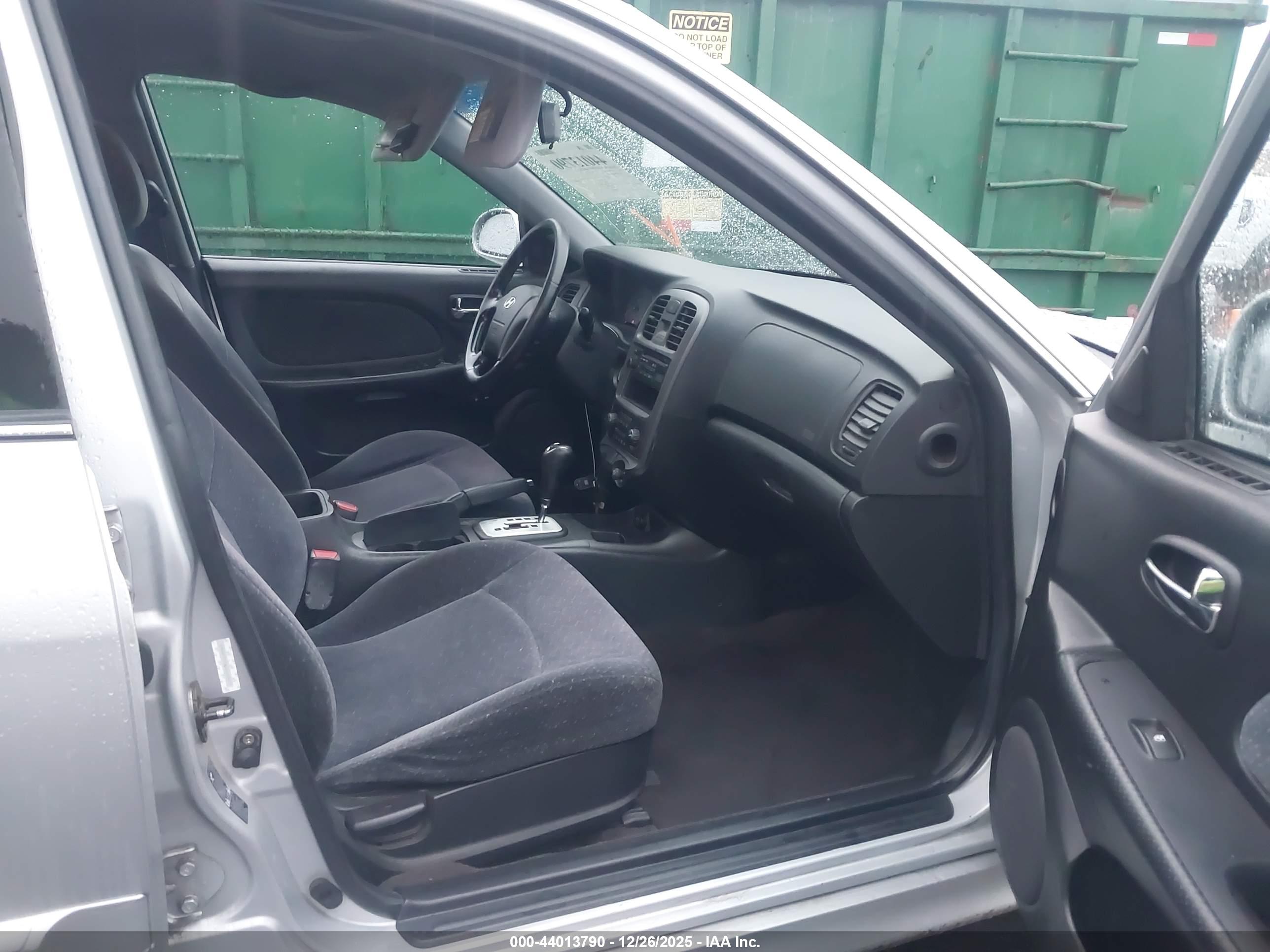 HYUNDAI SONATA image 5