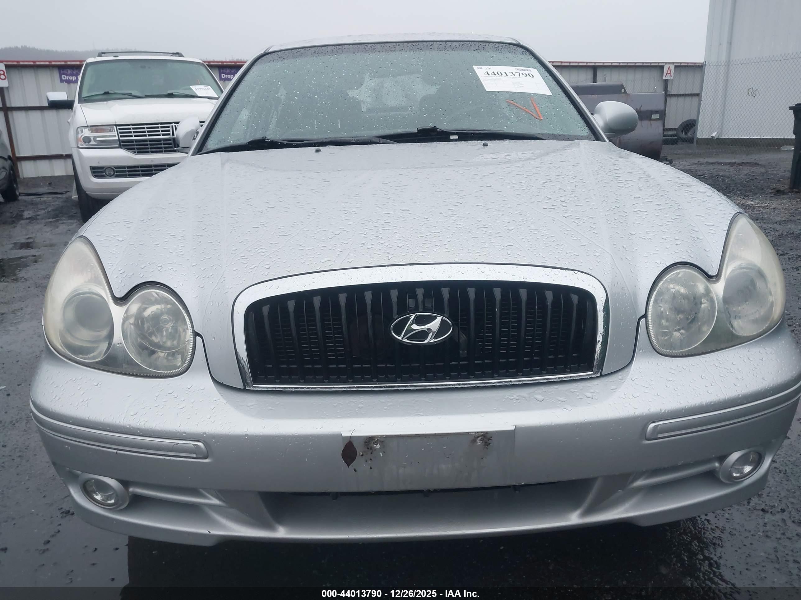 HYUNDAI SONATA image 6