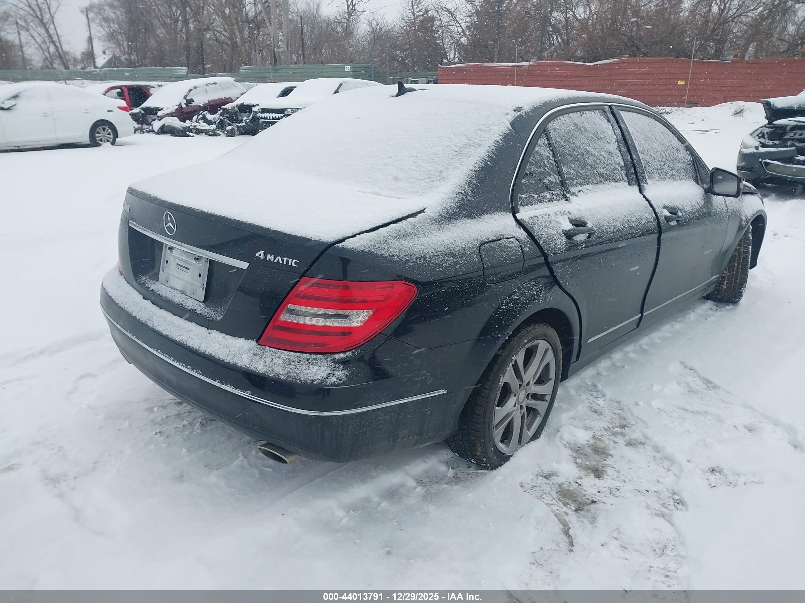 MERCEDES-BENZ C image 4
