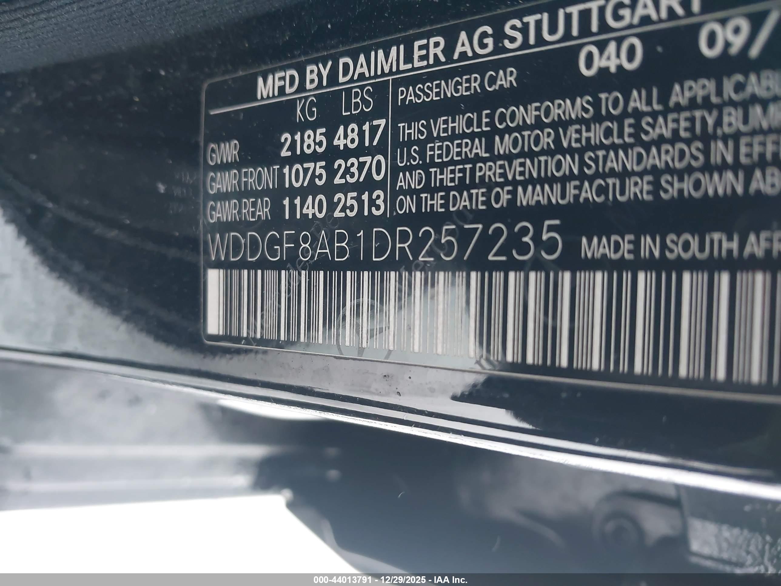 MERCEDES-BENZ C image 9
