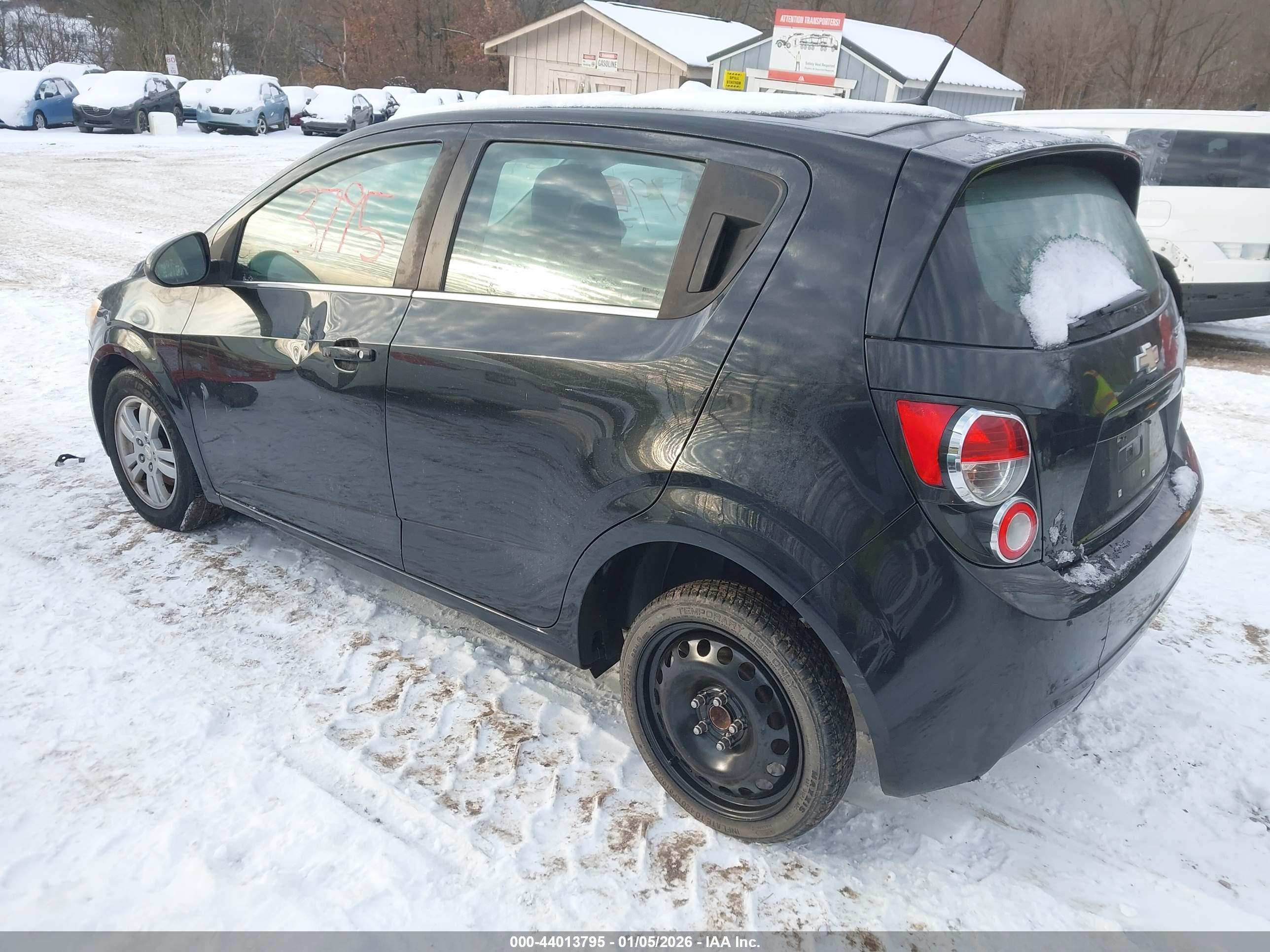 CHEVROLET SONIC image 3