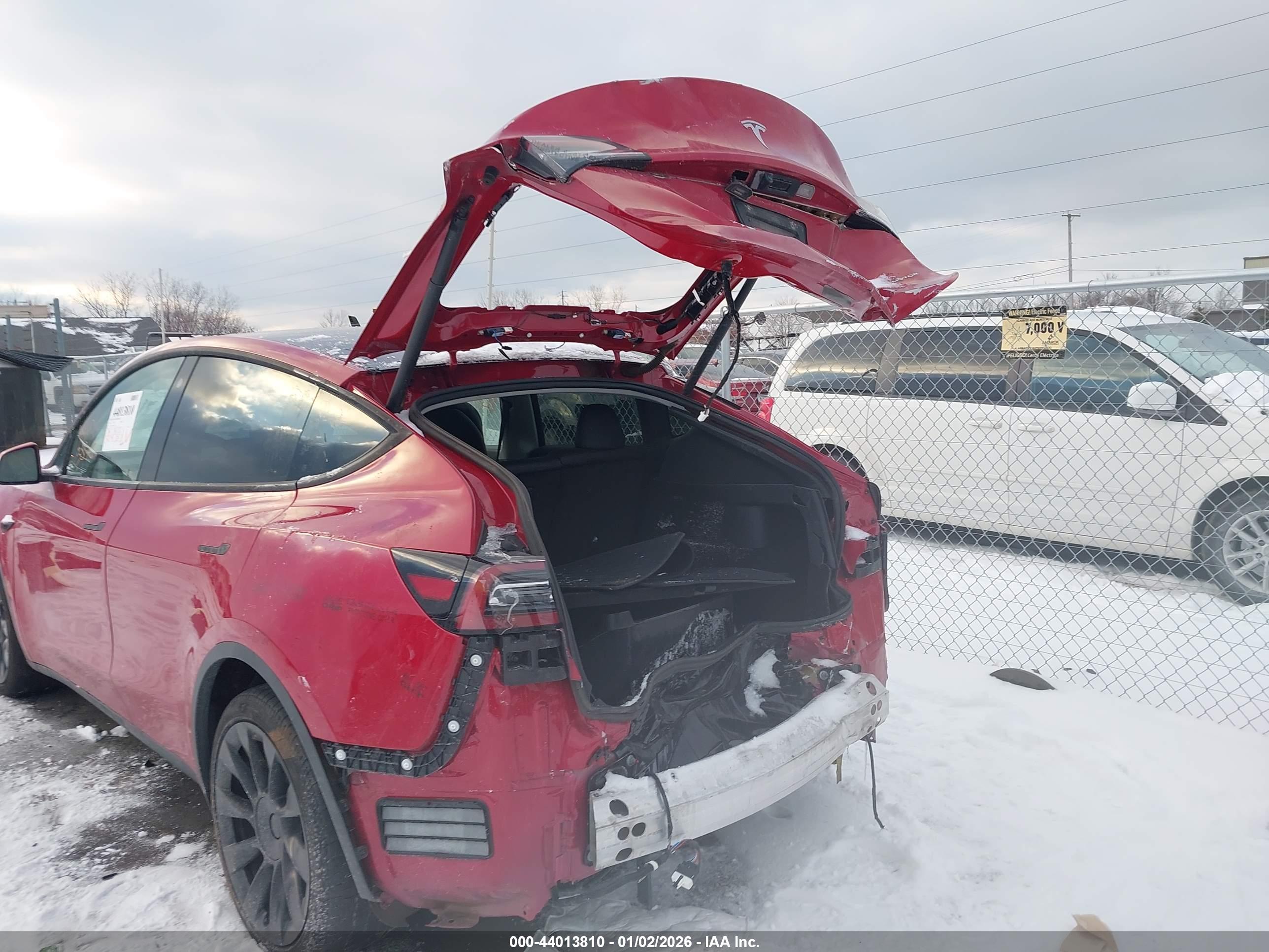 TESLA MODEL image 6