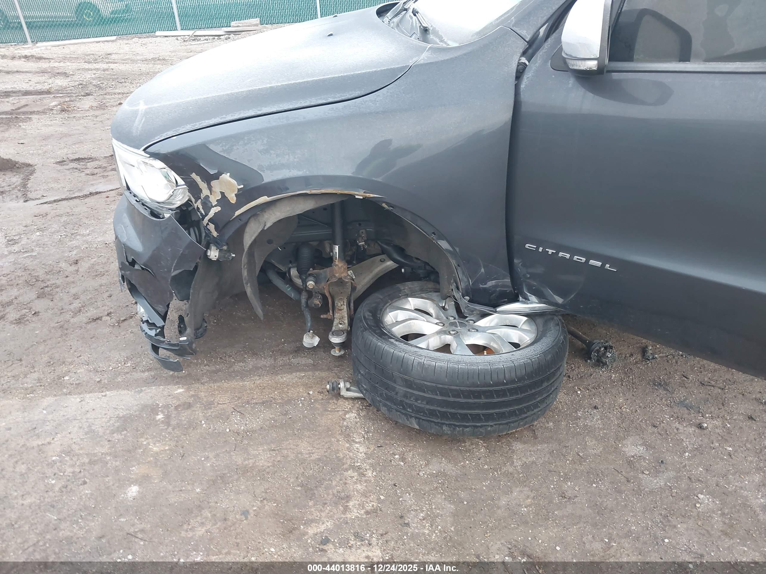 DODGE DURANGO image 6
