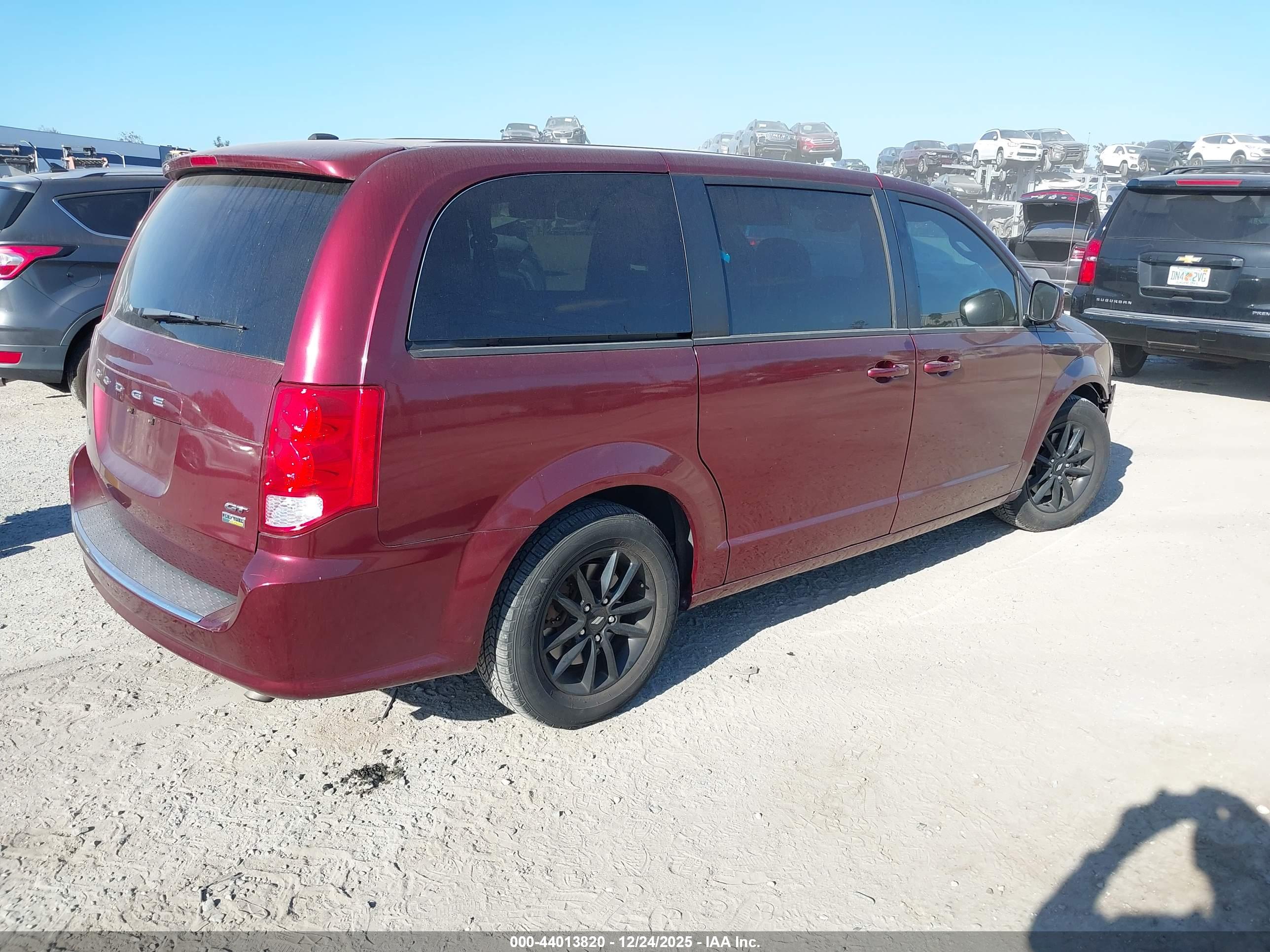 DODGE GRAND image 4
