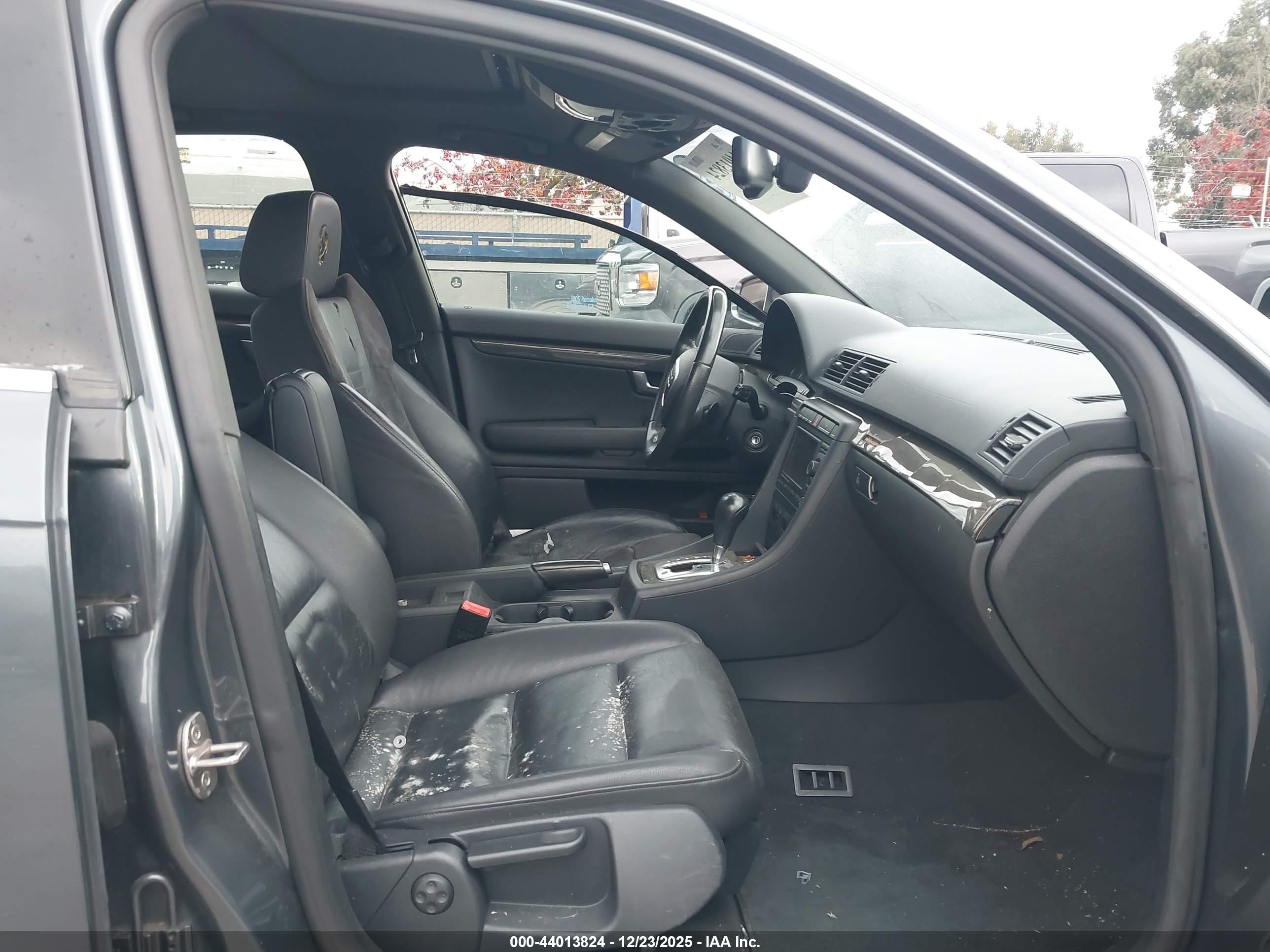 AUDI S4 image 5
