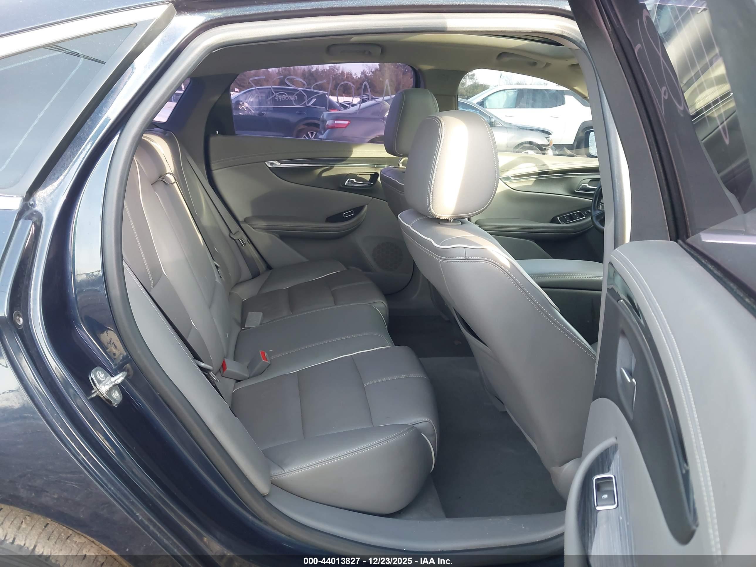 CHEVROLET IMPALA image 8