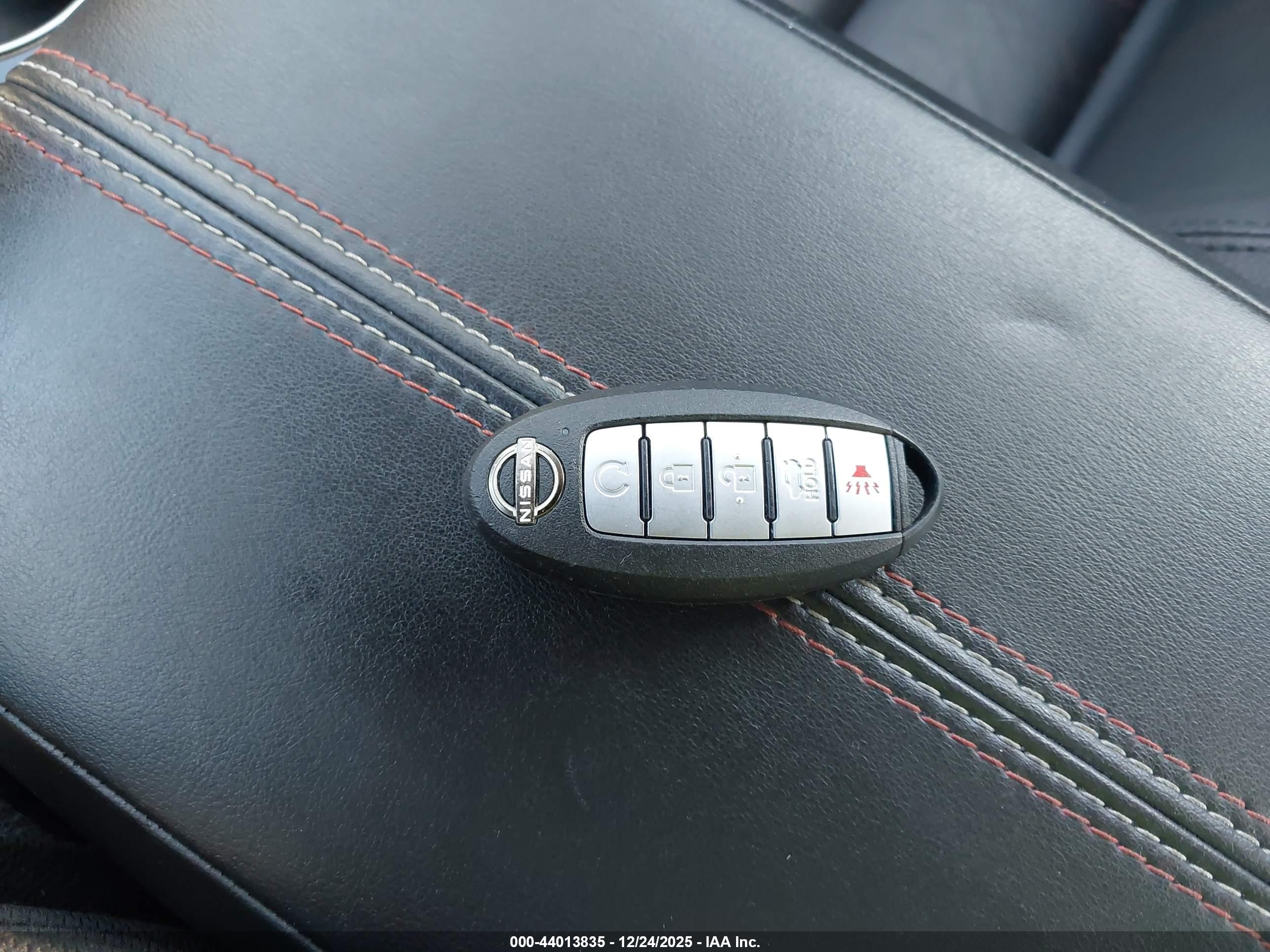 NISSAN ALTIMA image 11