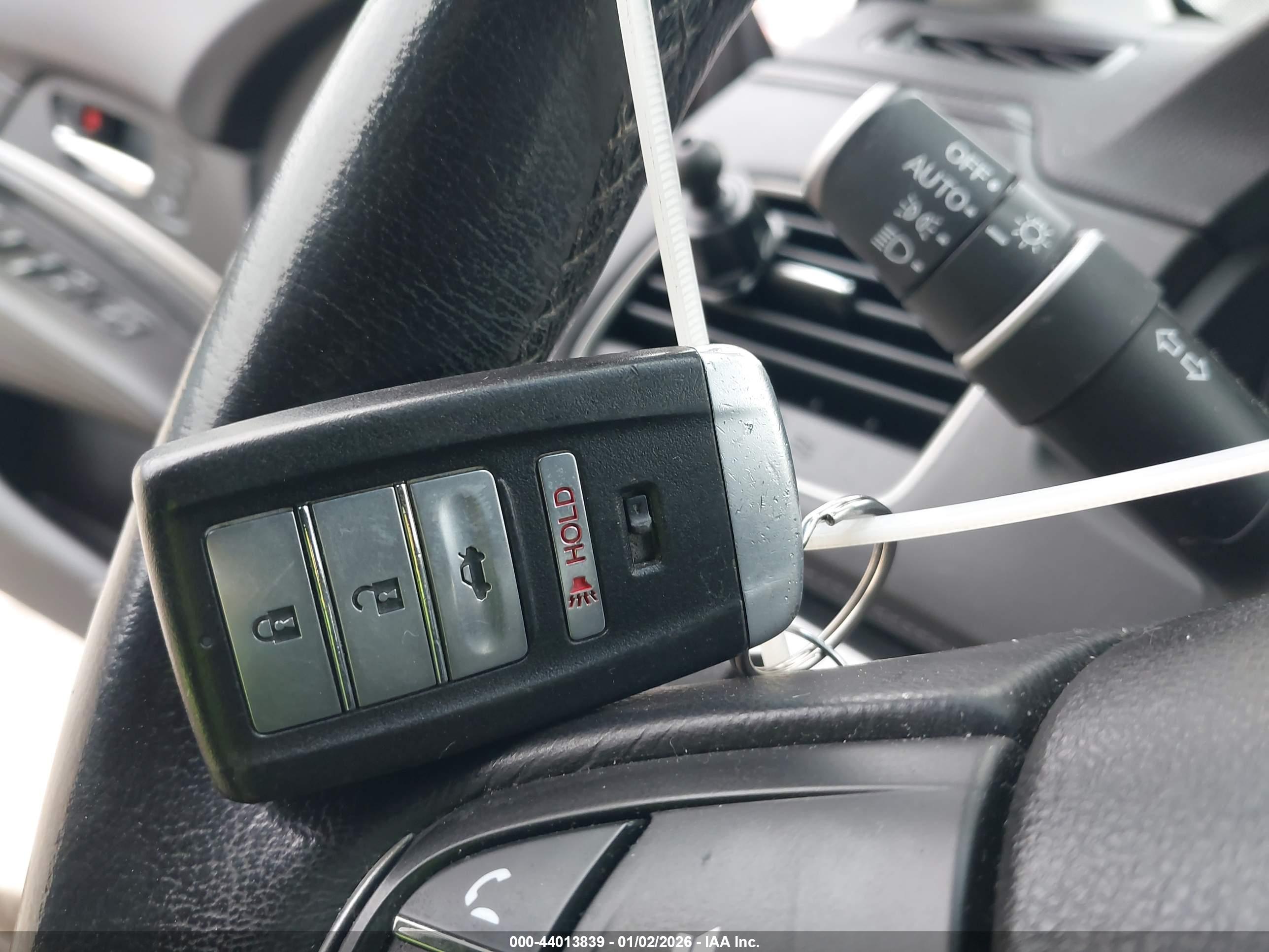 ACURA RLX image 11