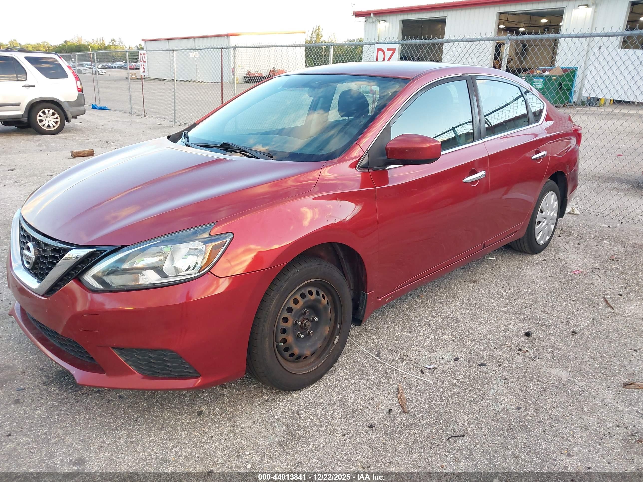 NISSAN SENTRA image 2