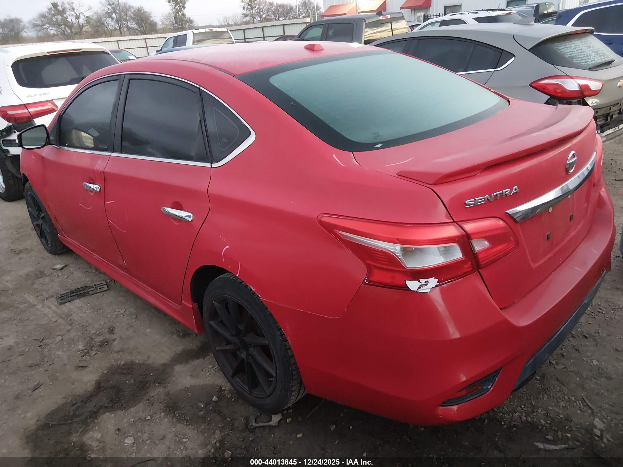 NISSAN SENTRA image 3