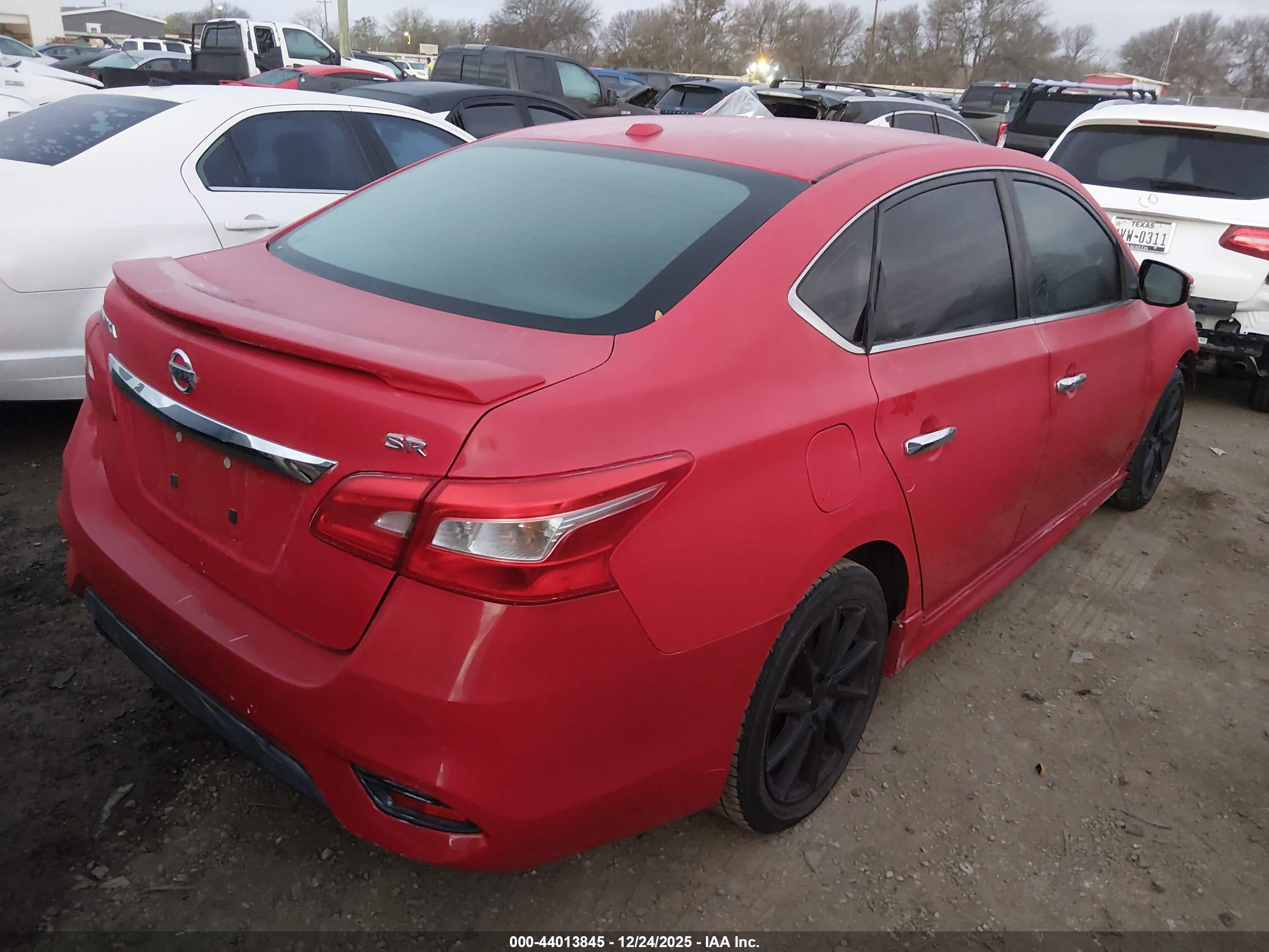 NISSAN SENTRA image 4