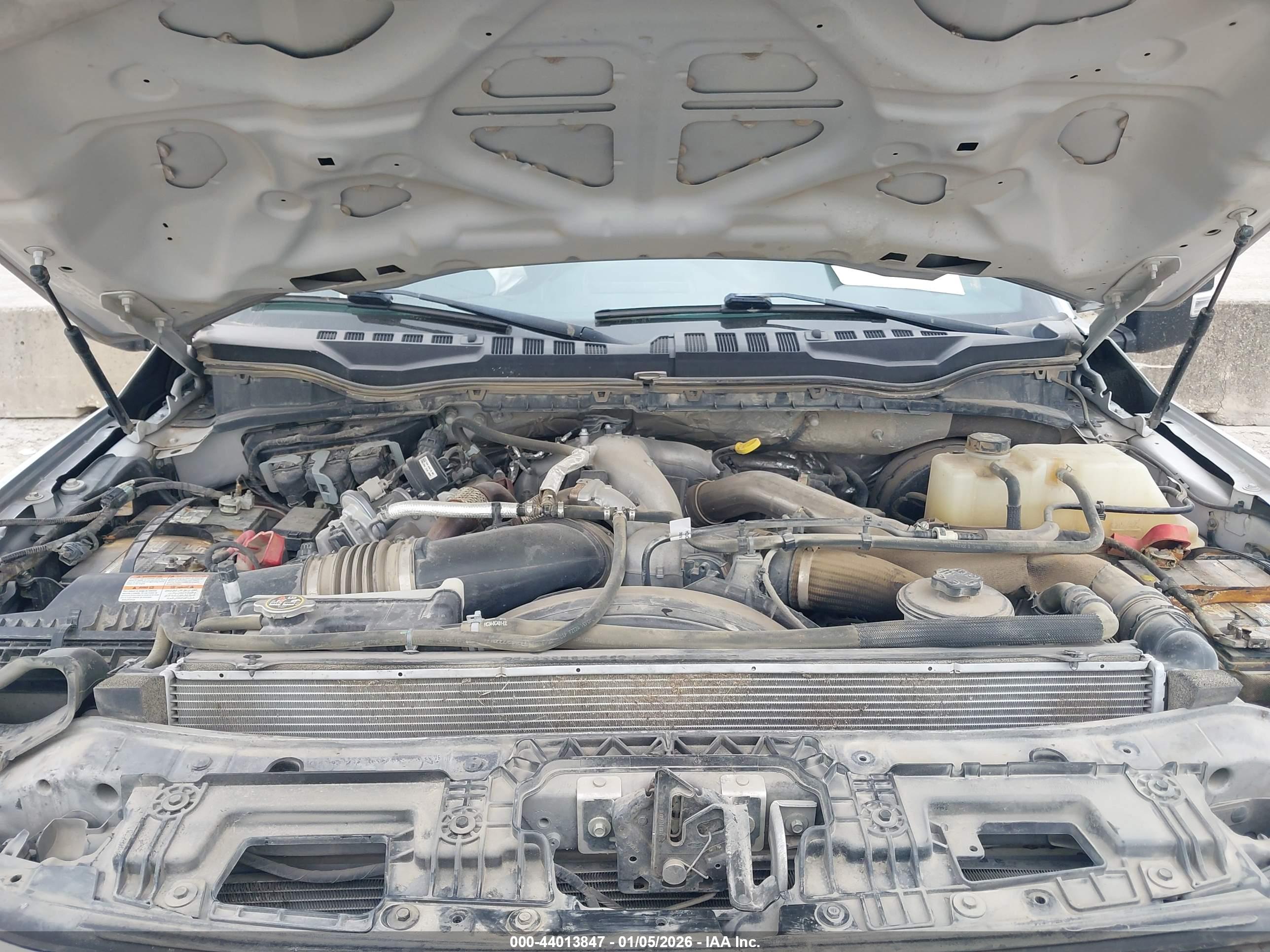 FORD F-250 image 10