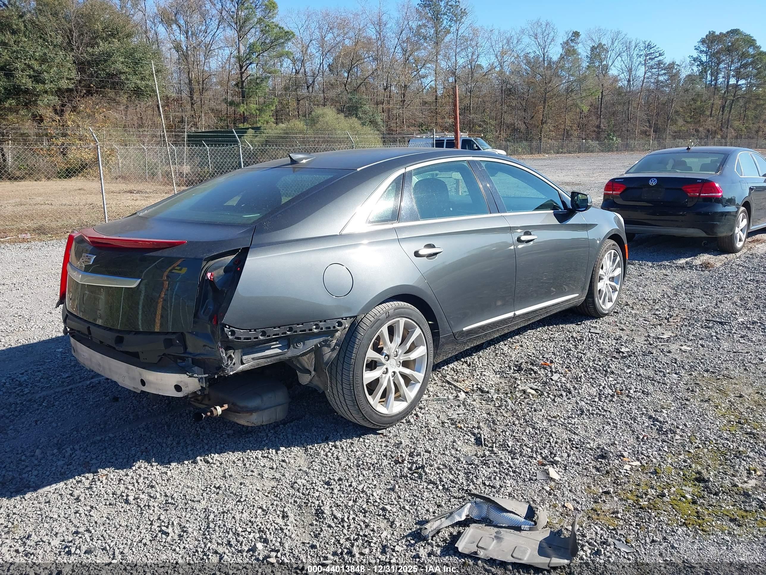 CADILLAC XTS image 4