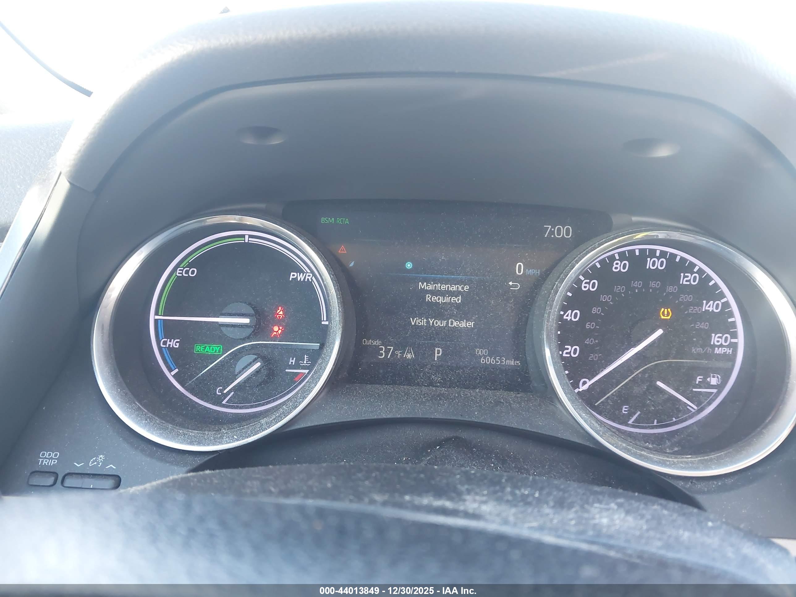 TOYOTA CAMRY image 7