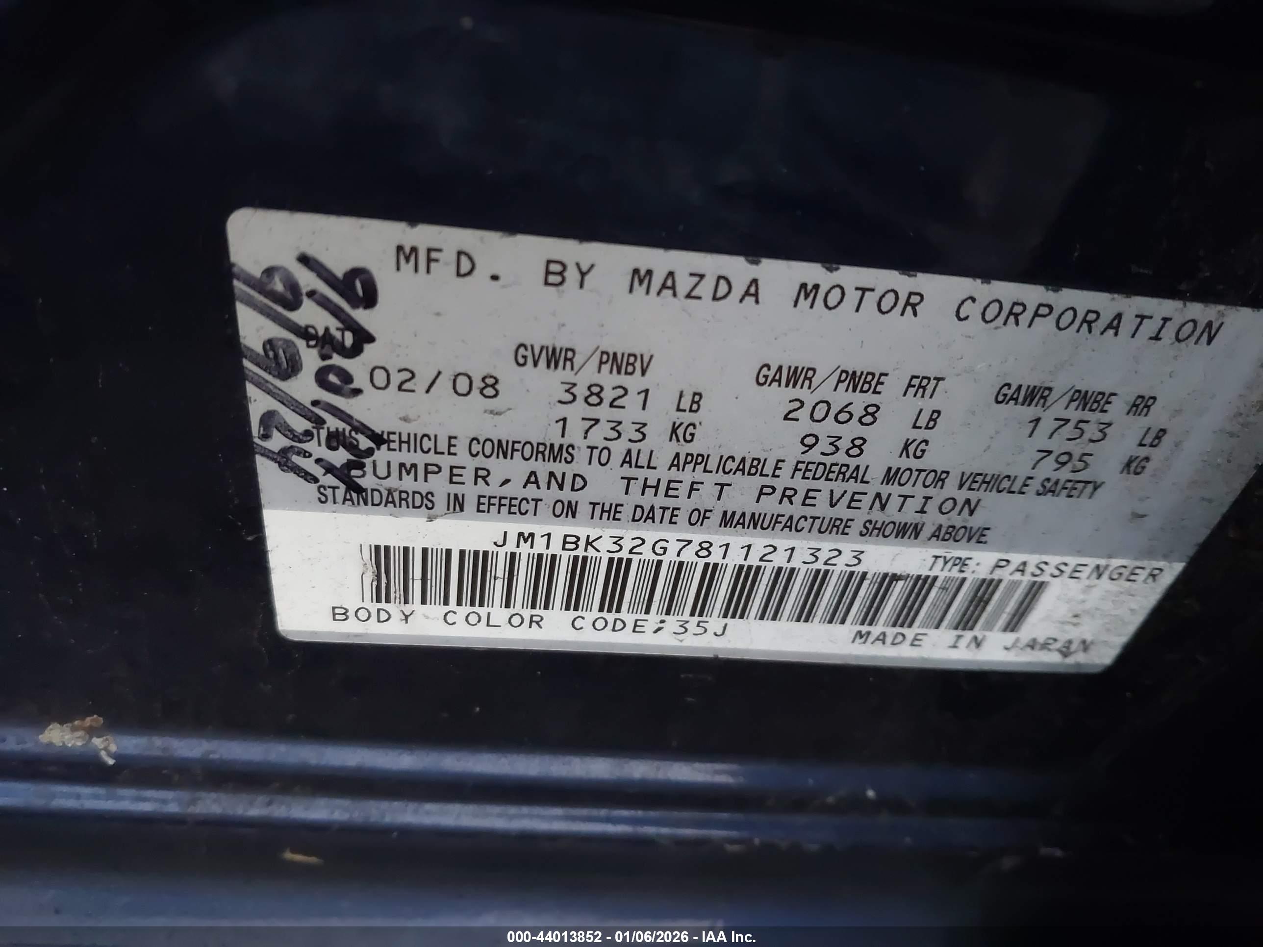 MAZDA MAZDA3 image 9