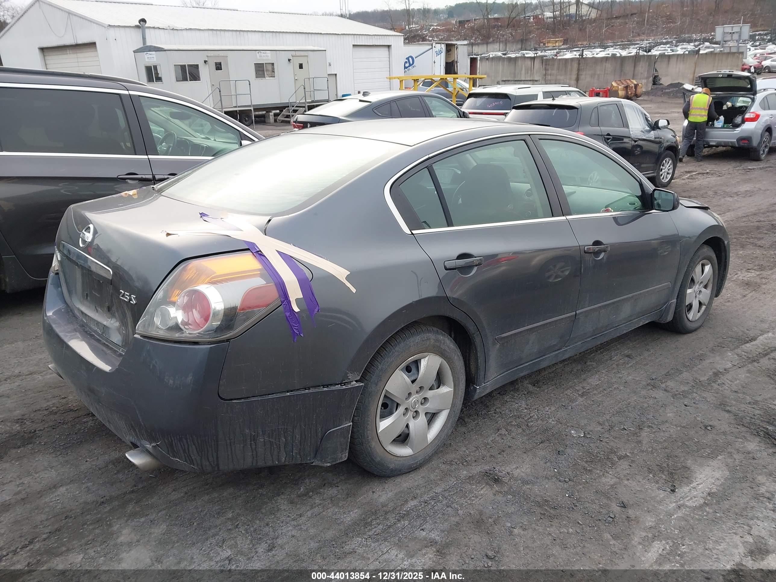 NISSAN ALTIMA image 4