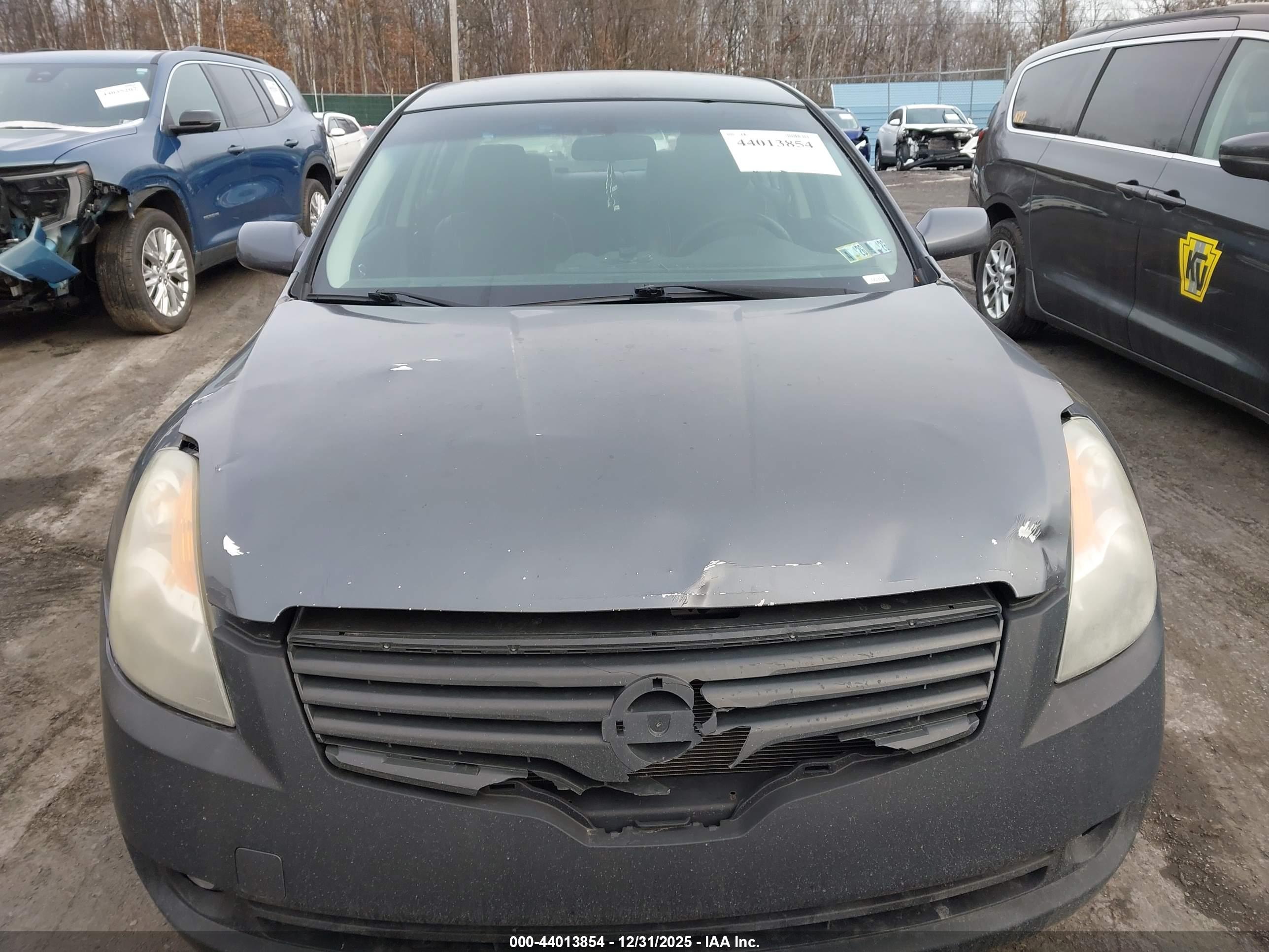 NISSAN ALTIMA image 6