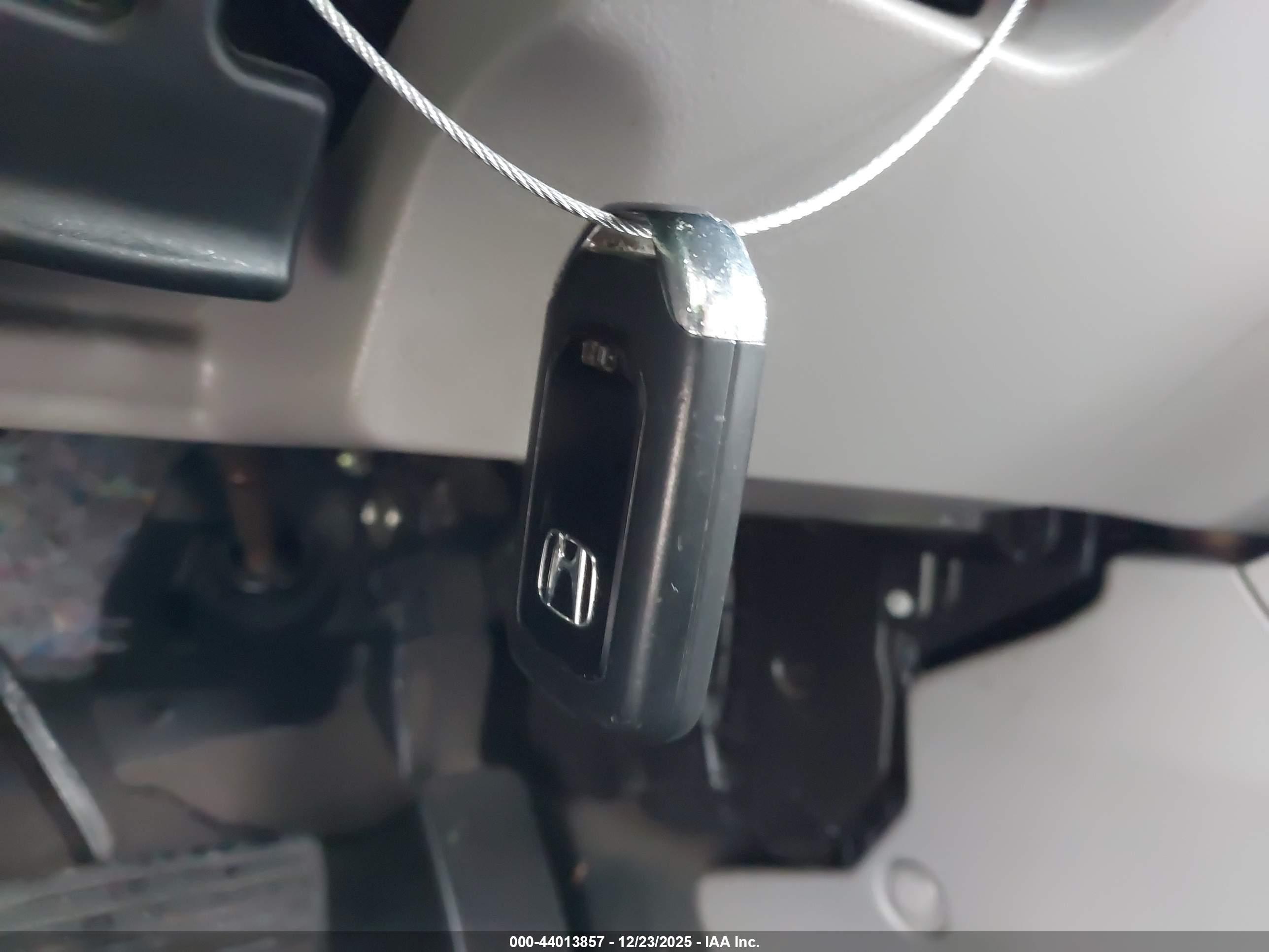HONDA CIVIC image 11