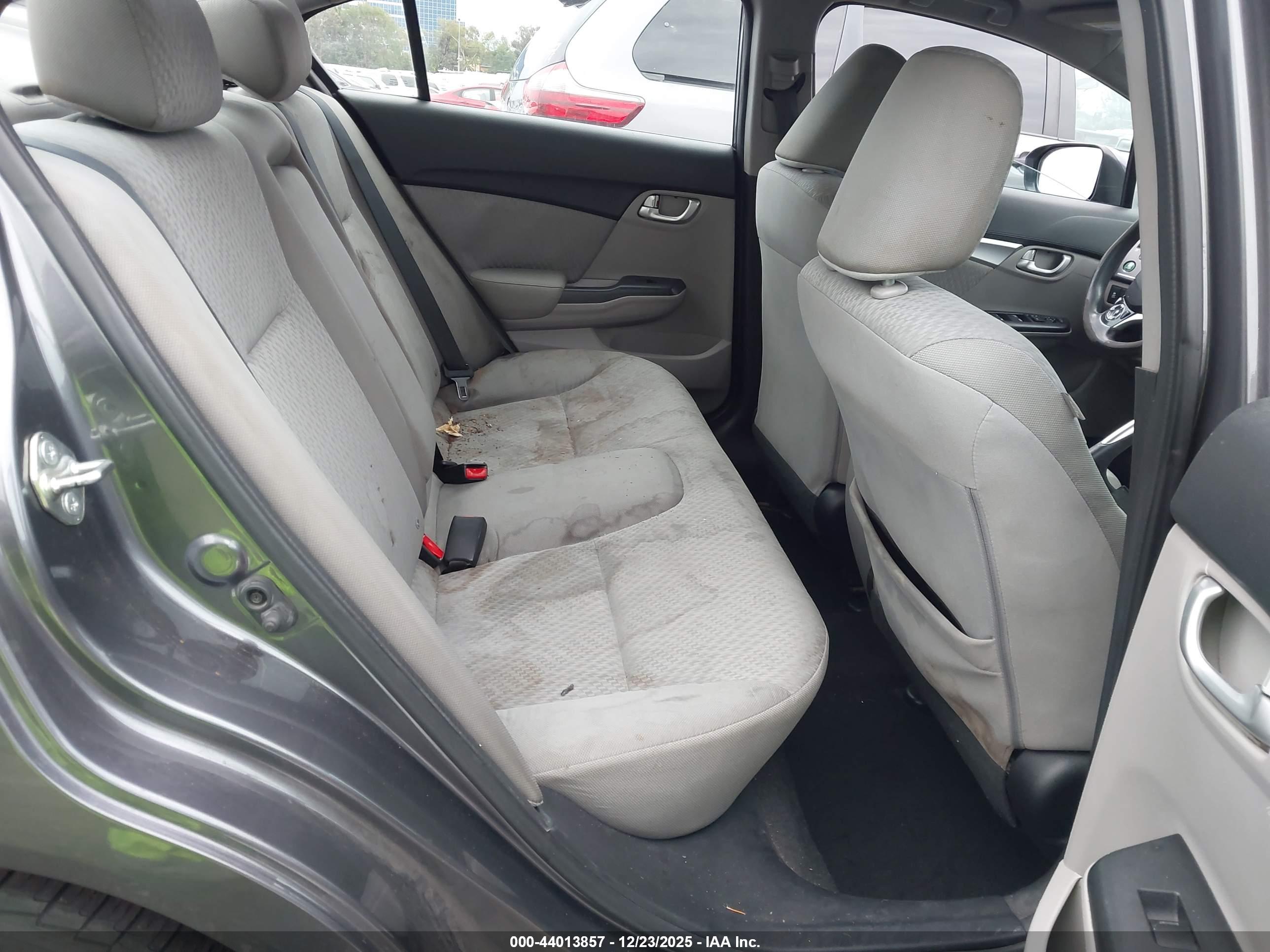 HONDA CIVIC image 8