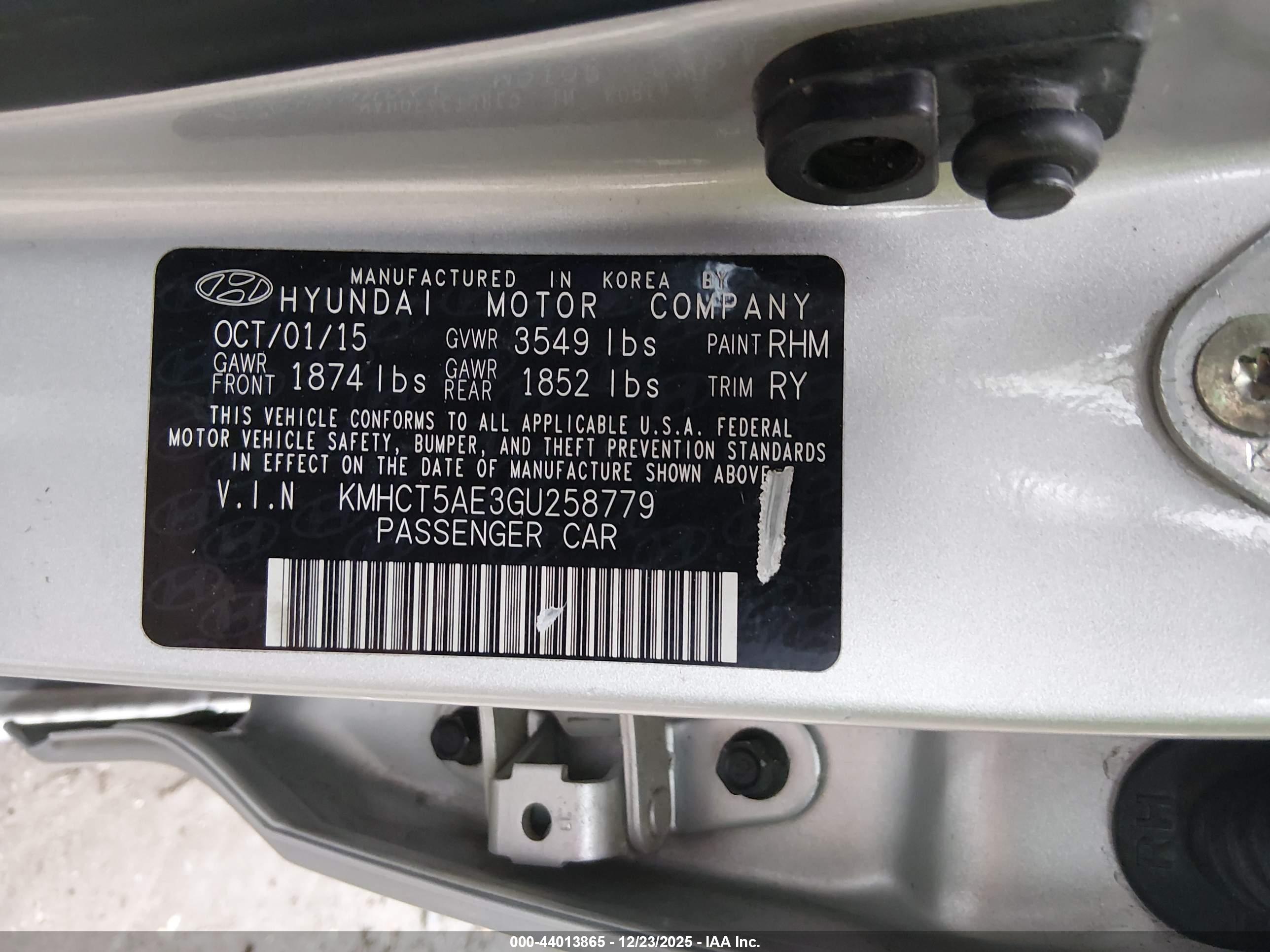HYUNDAI ACCENT image 9