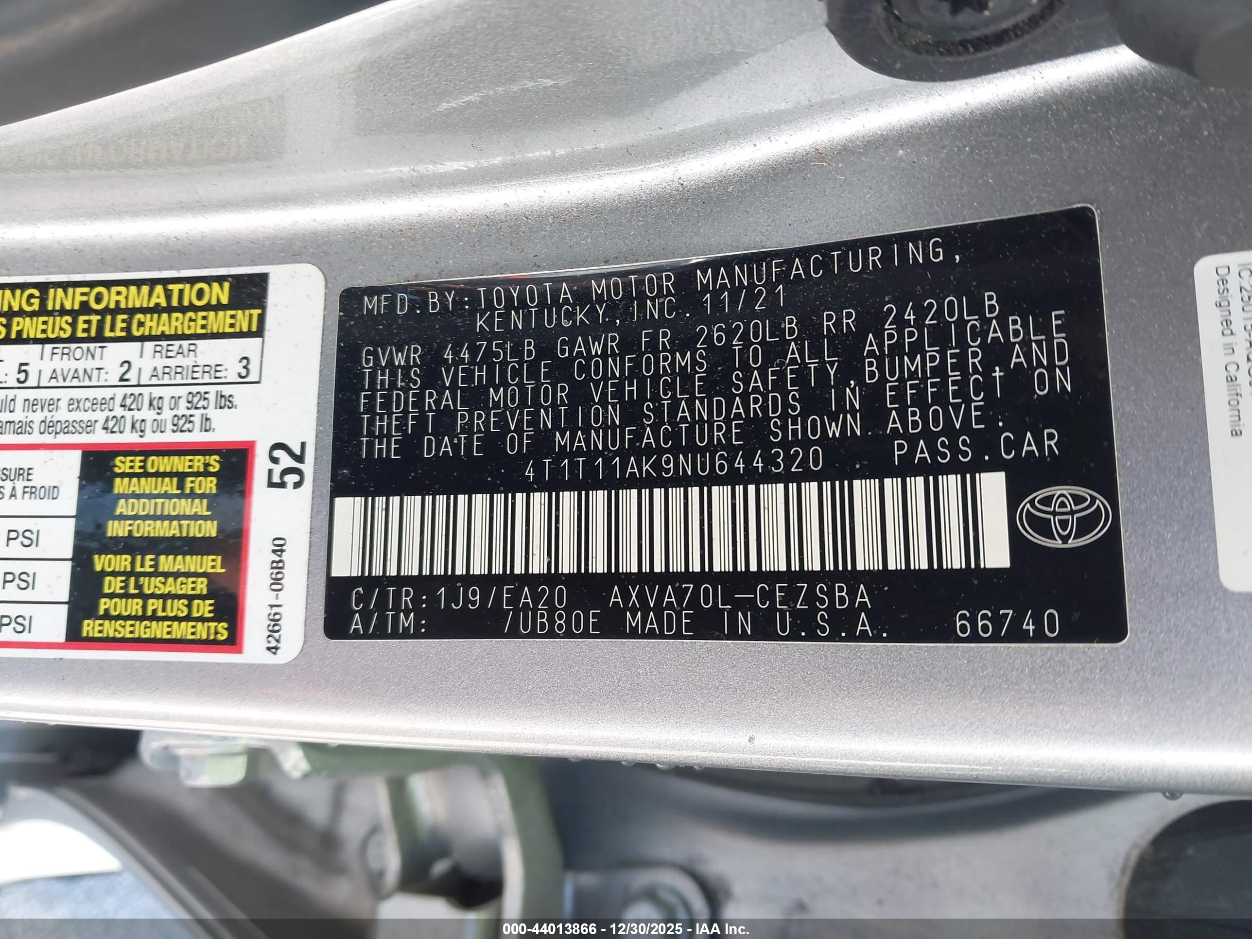 TOYOTA CAMRY image 9