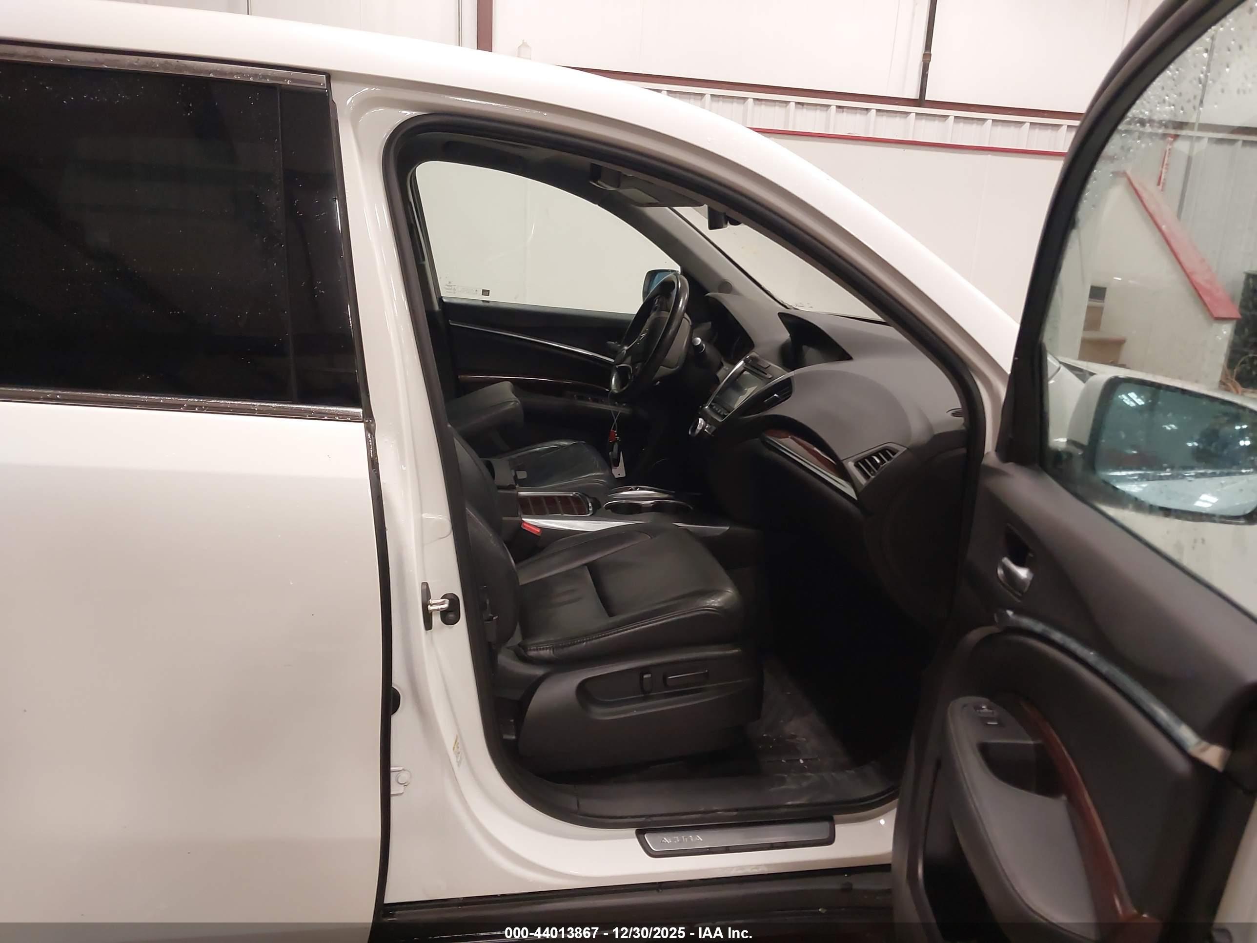 ACURA MDX image 5