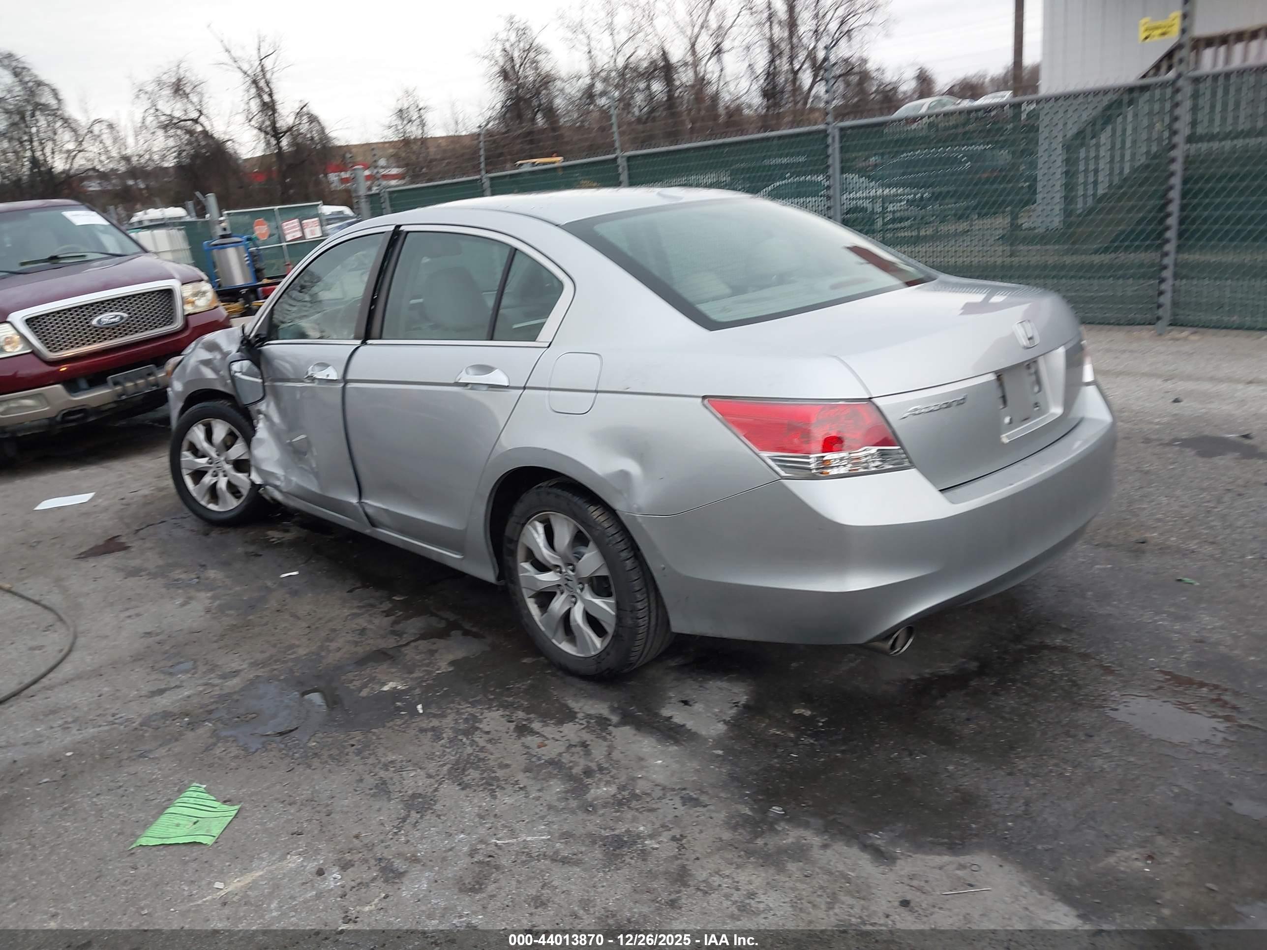 HONDA ACCORD image 3