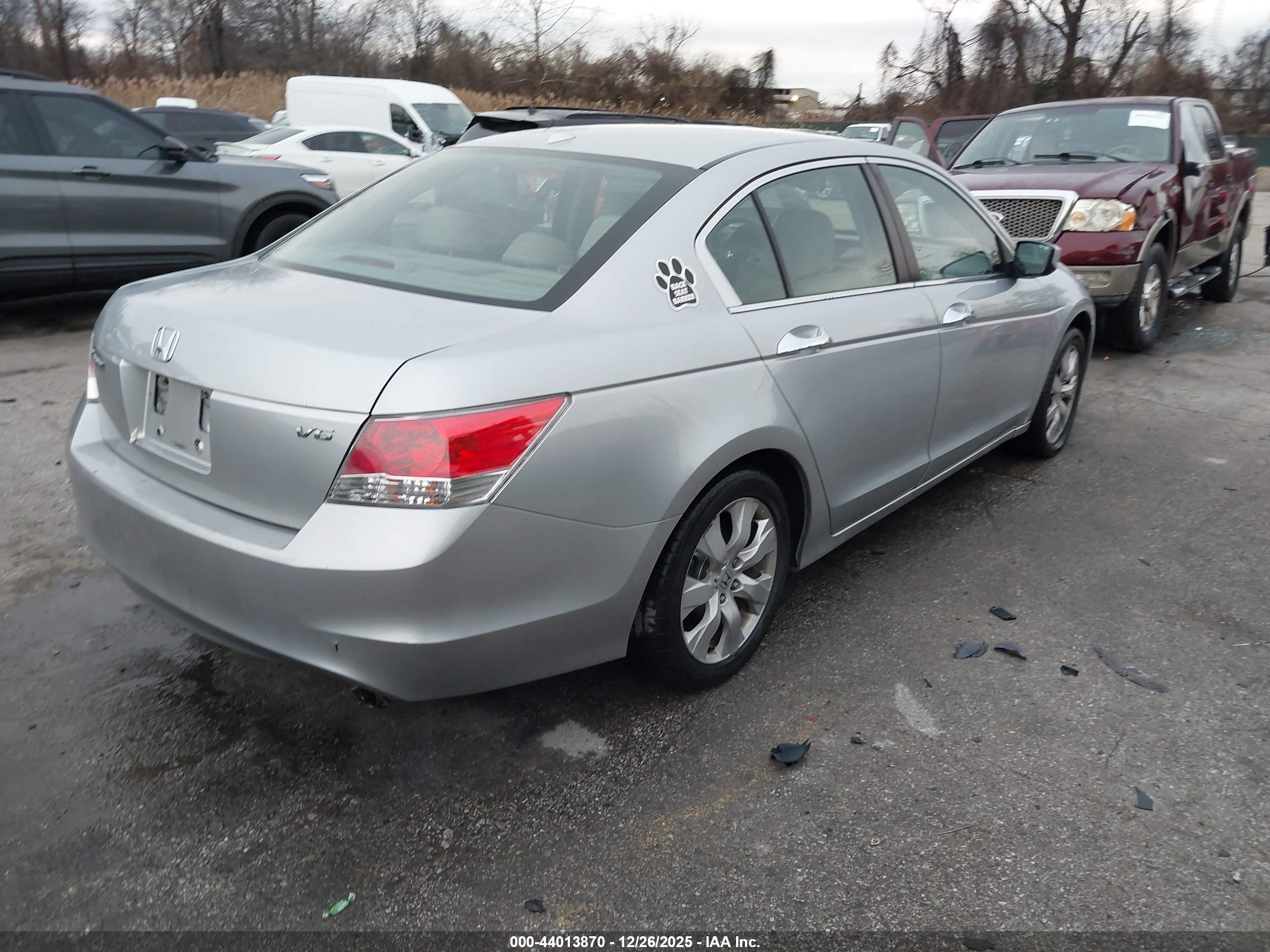 HONDA ACCORD image 4