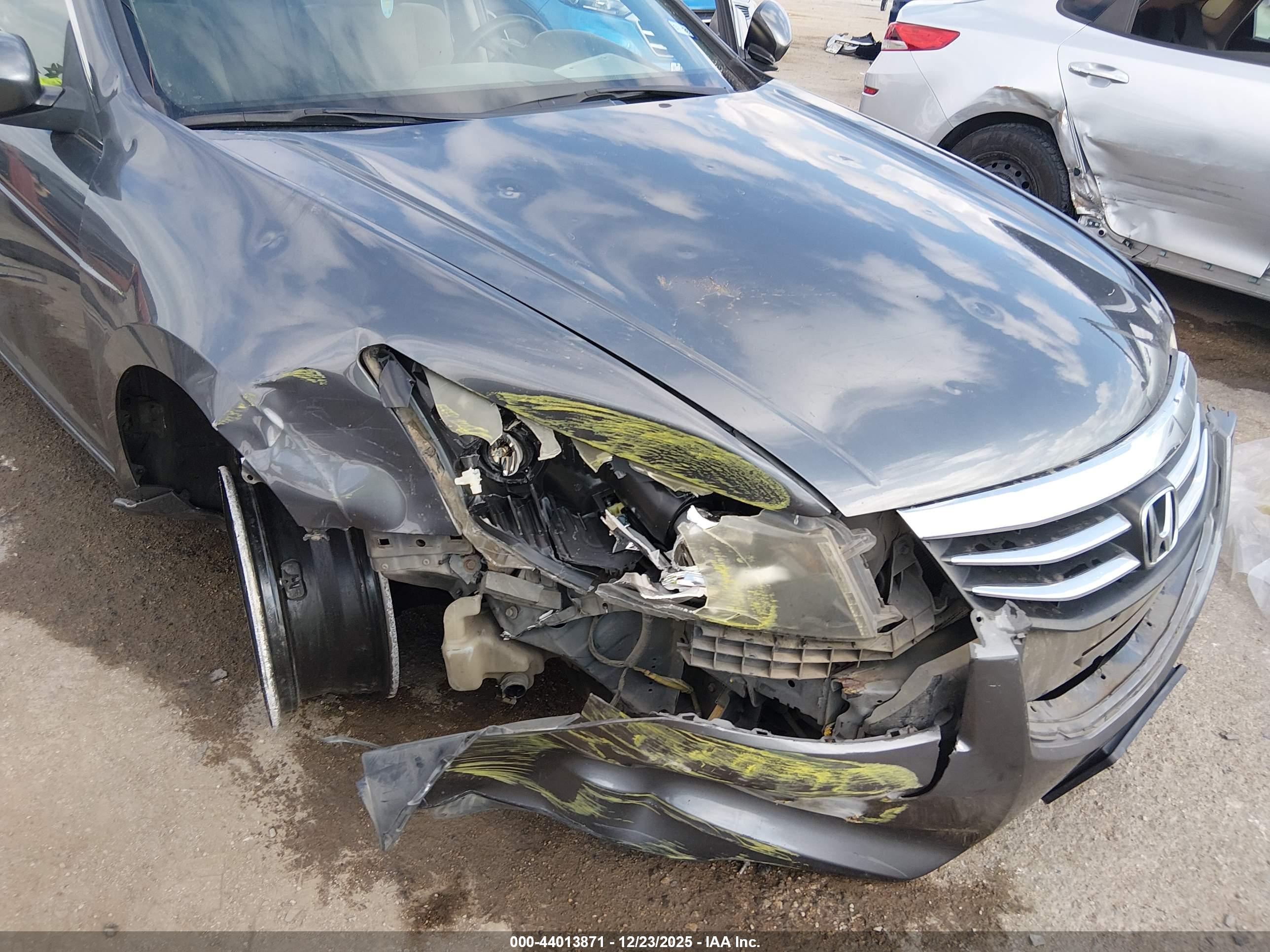 HONDA ACCORD image 6