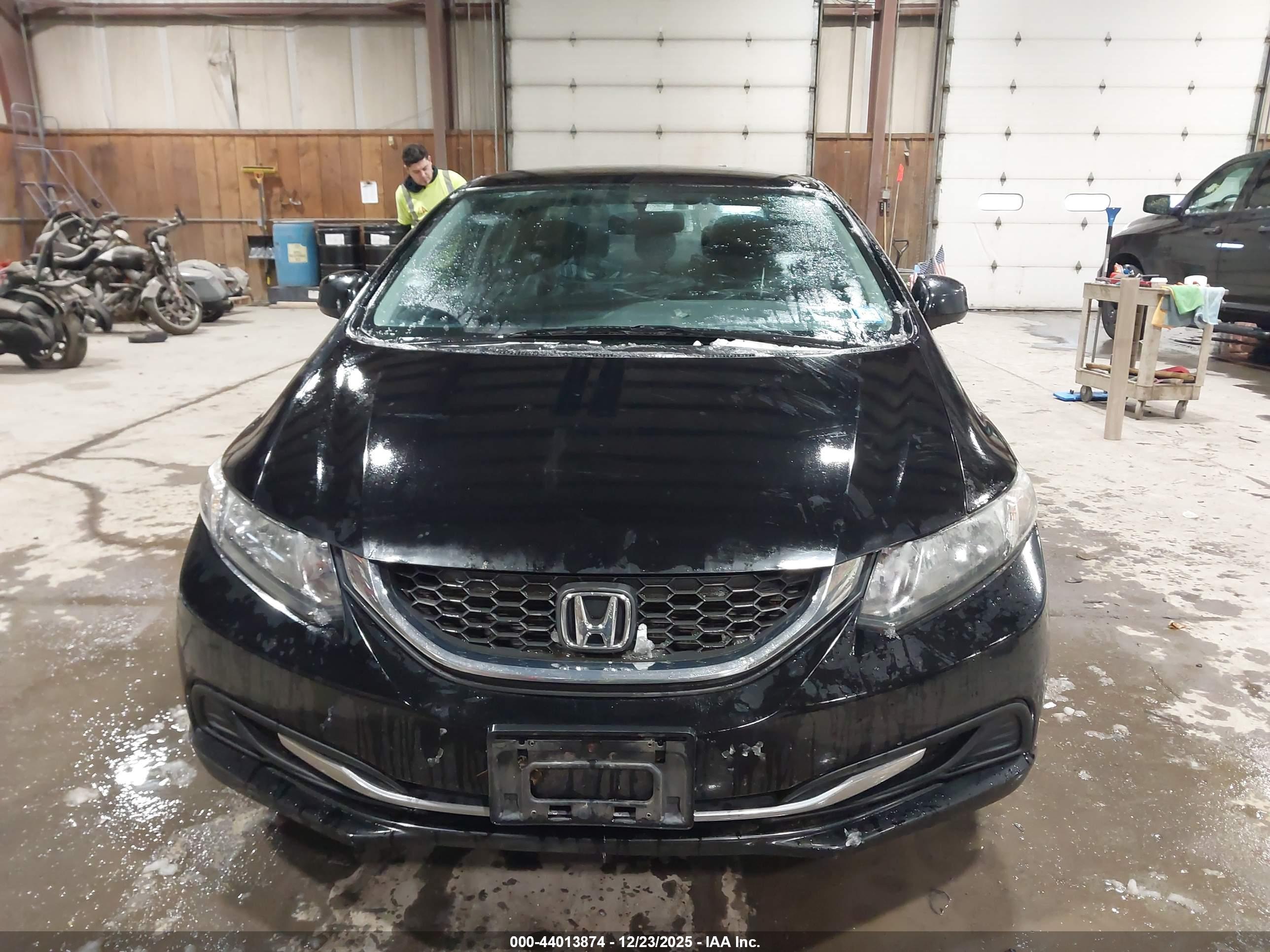 HONDA CIVIC image 6