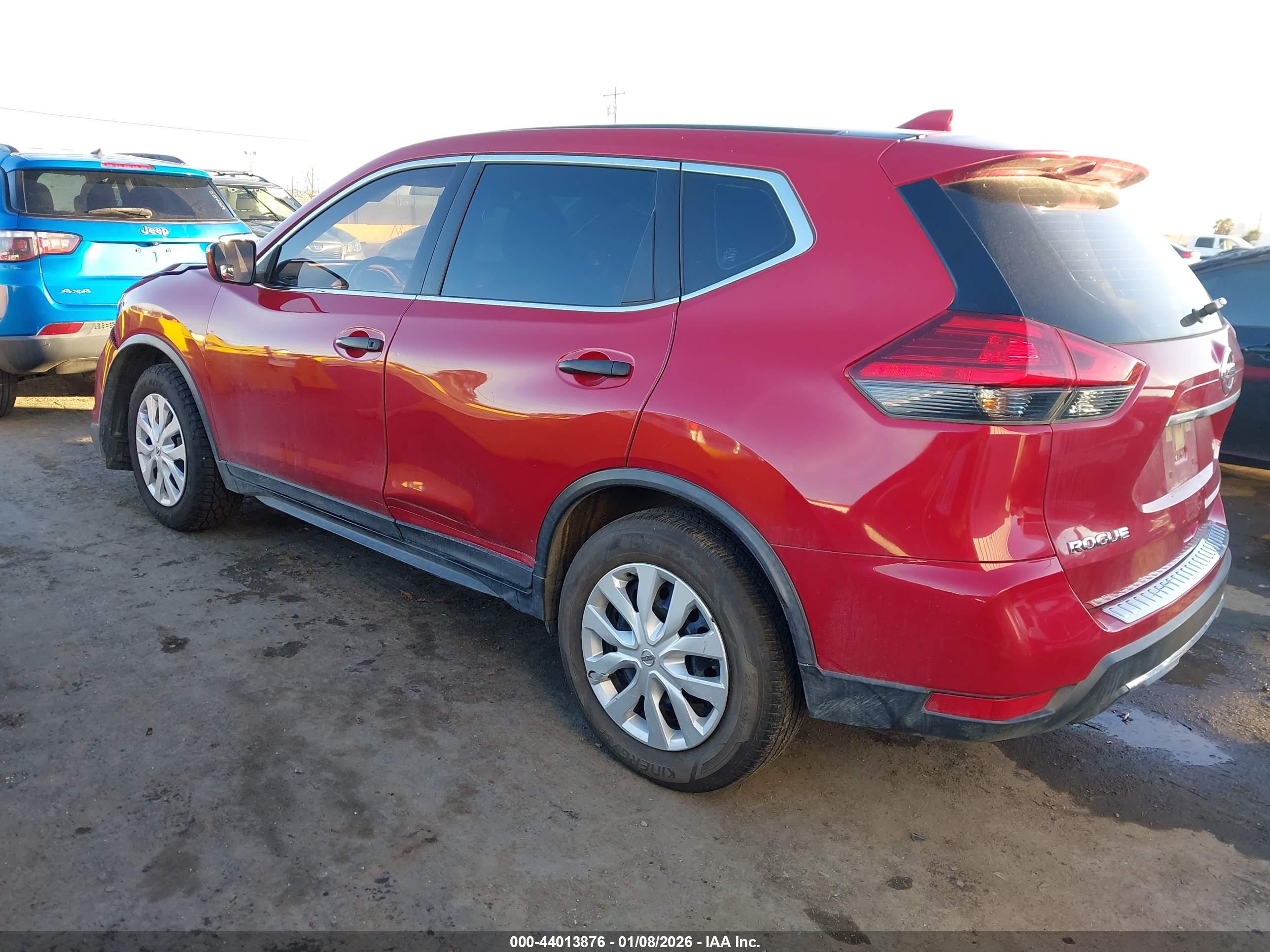 NISSAN ROGUE image 3