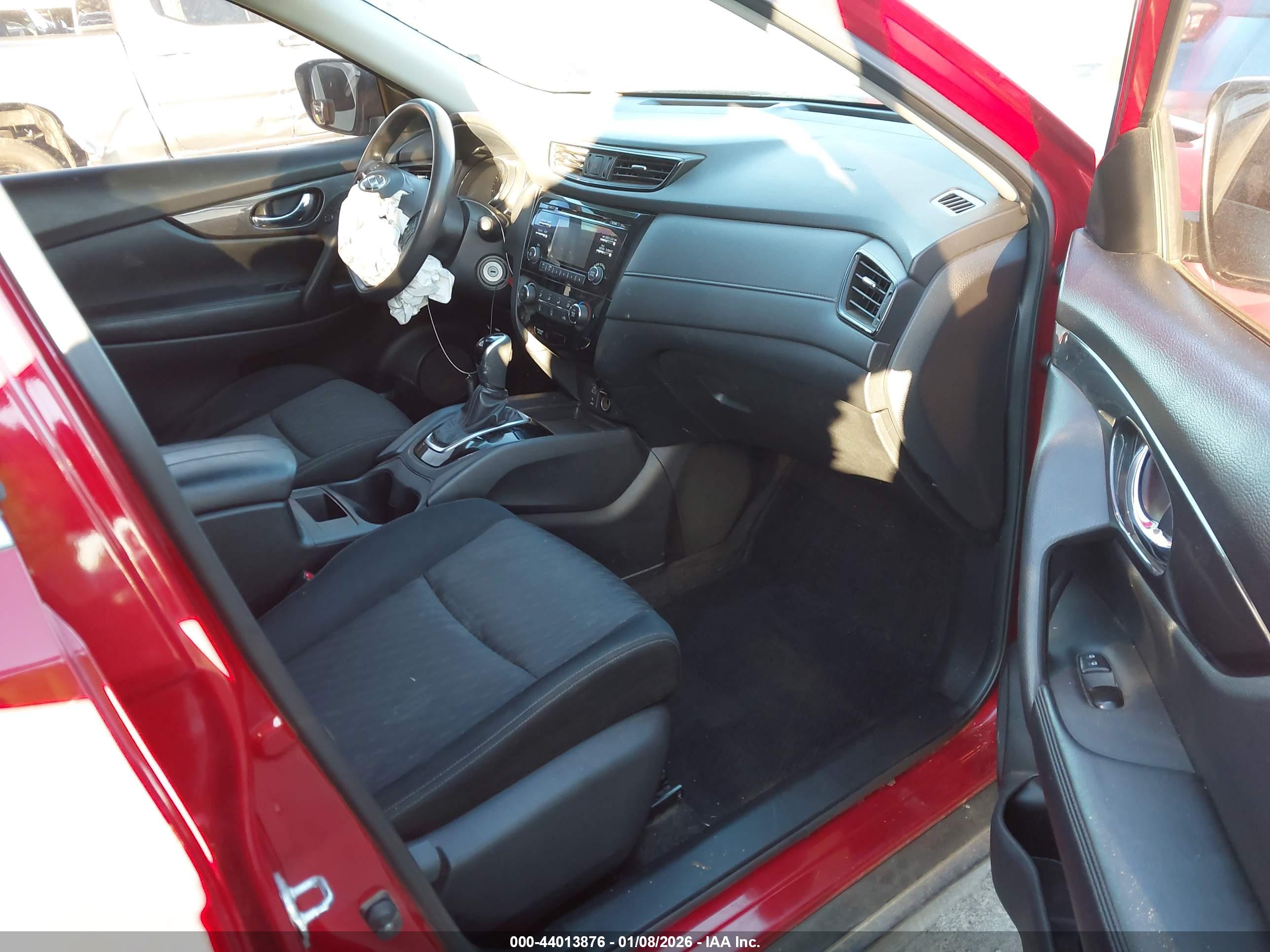NISSAN ROGUE image 5