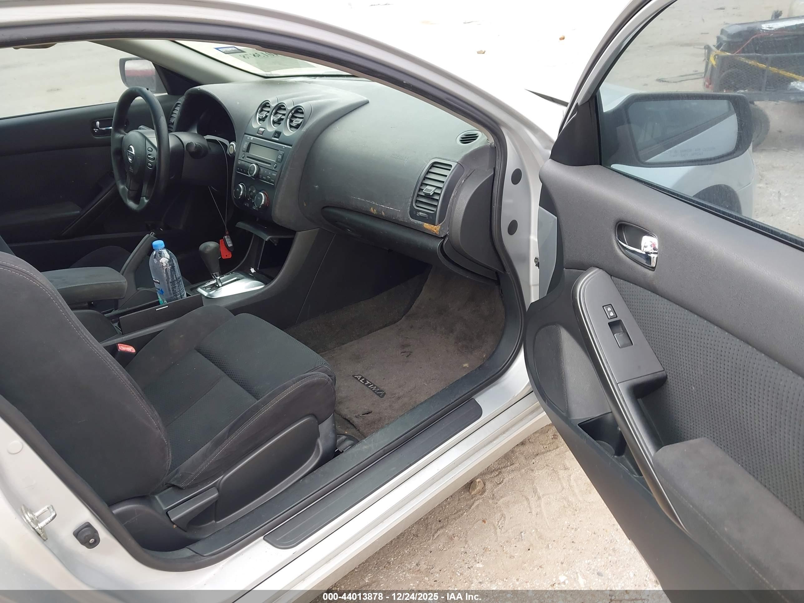 NISSAN ALTIMA image 5