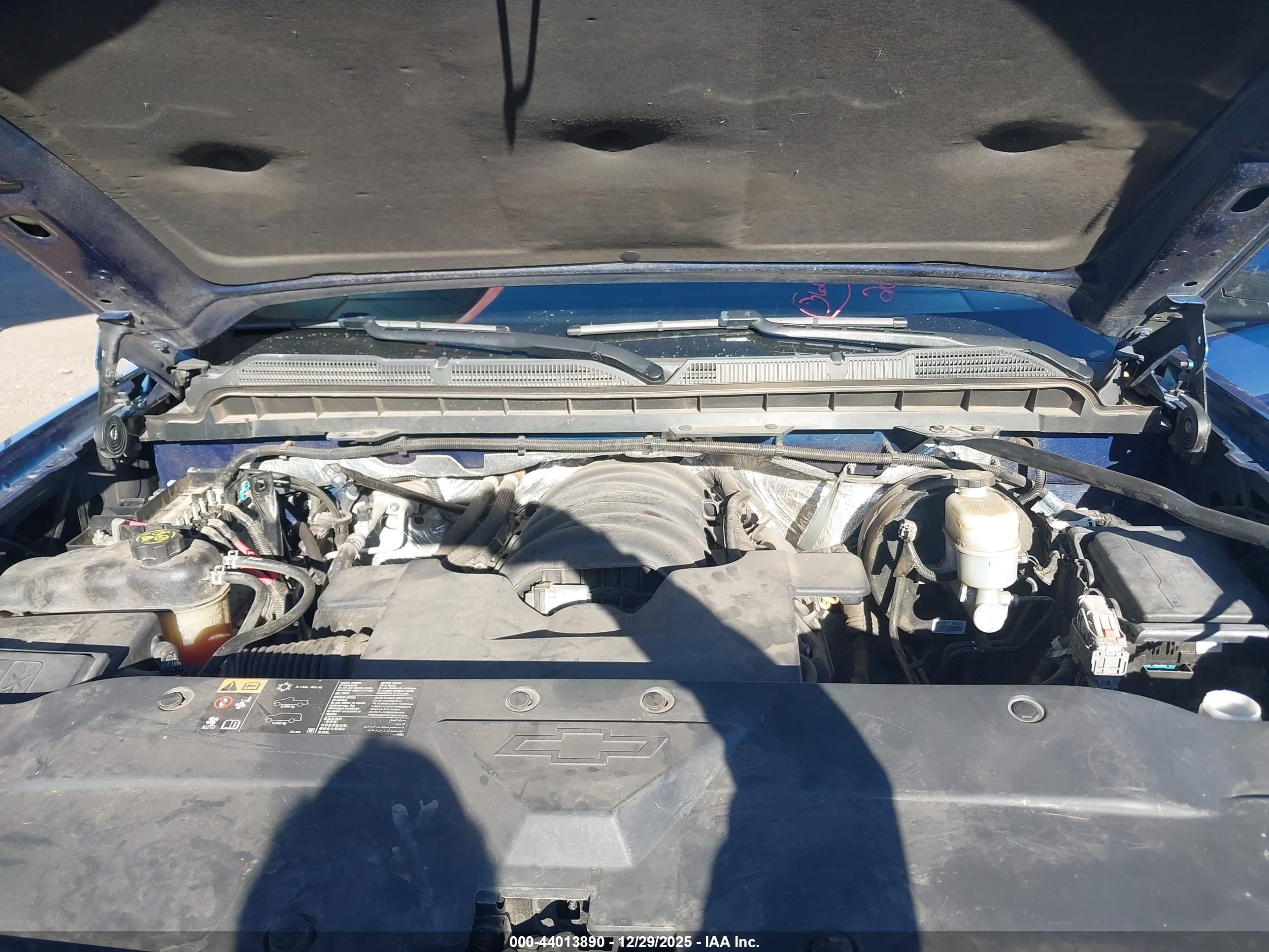 CHEVROLET SILVERADO image 10