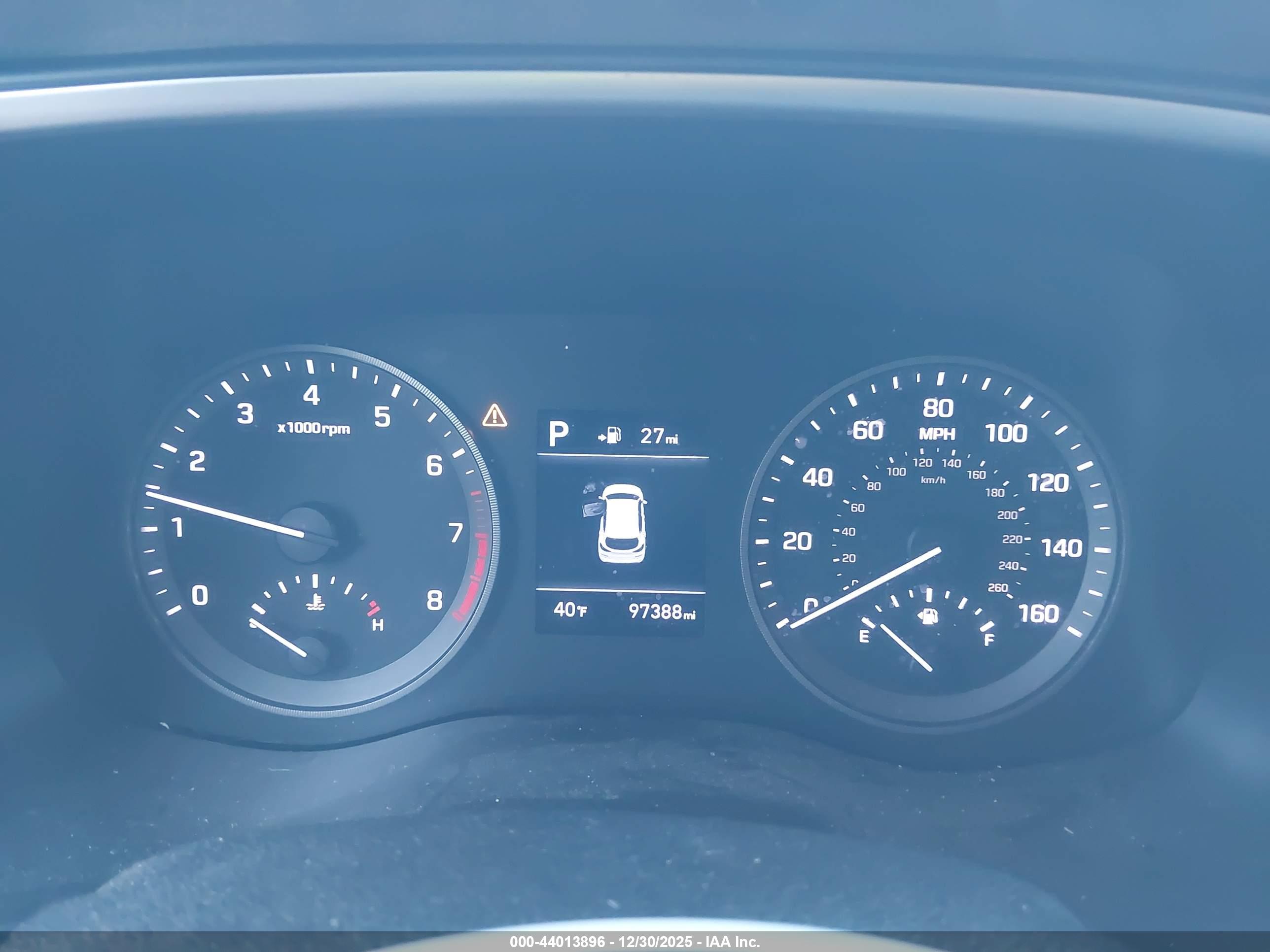 HYUNDAI TUCSON image 7