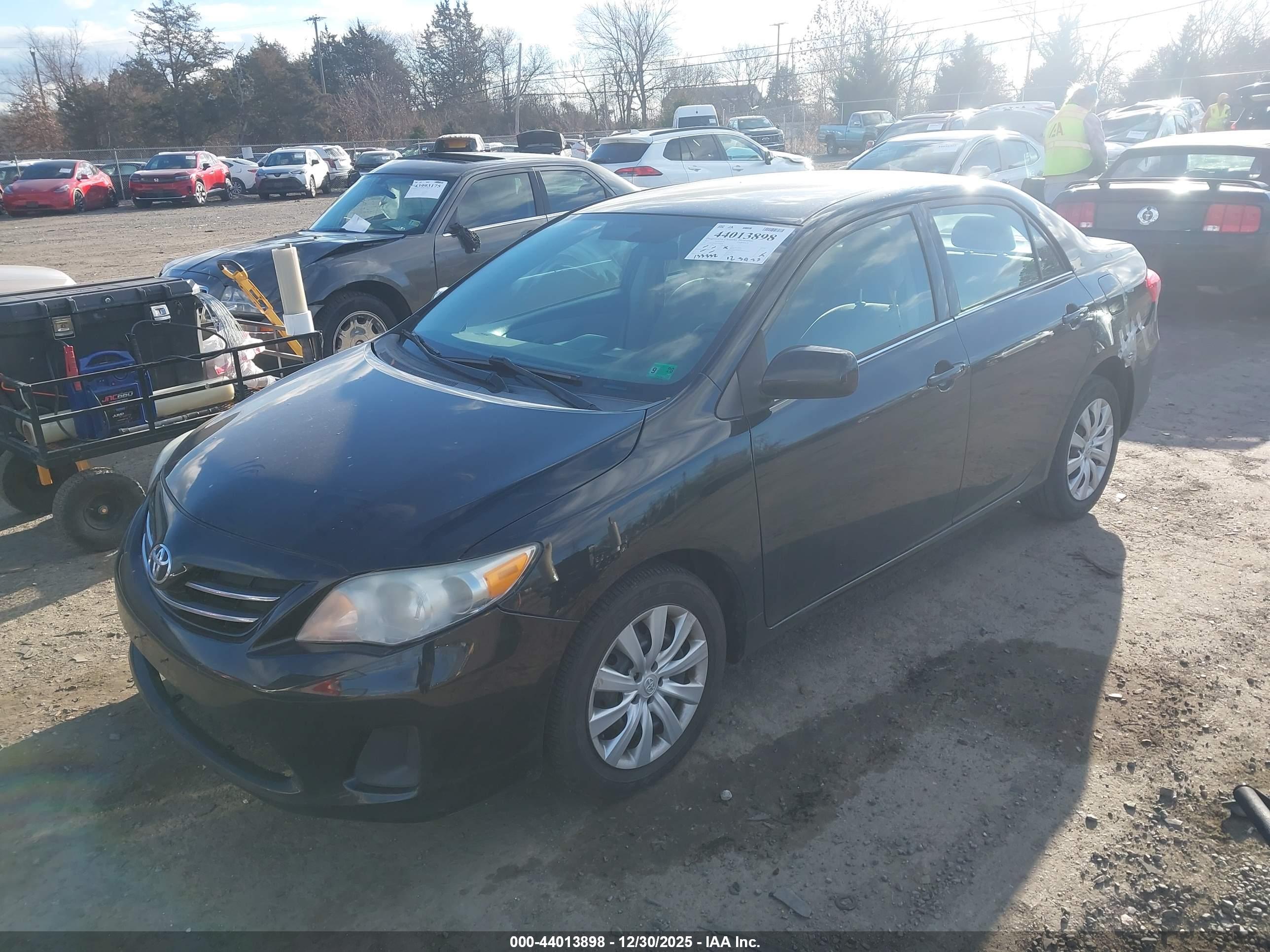 TOYOTA COROLLA image 2