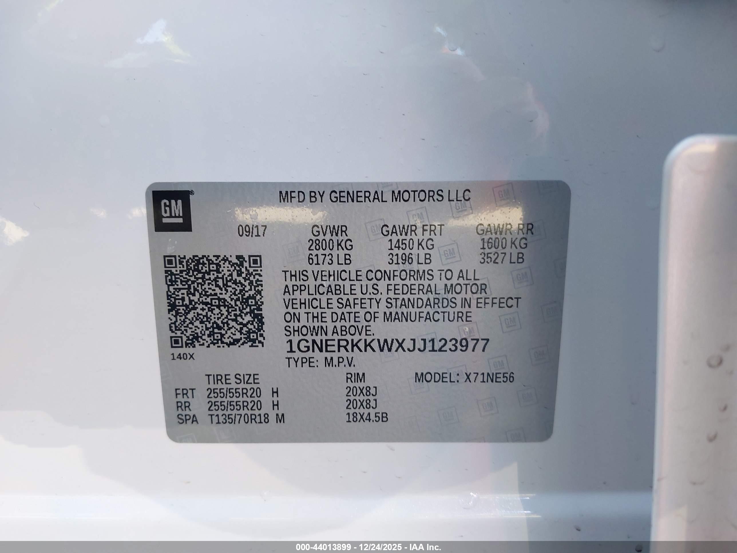 CHEVROLET TRAVERSE image 9