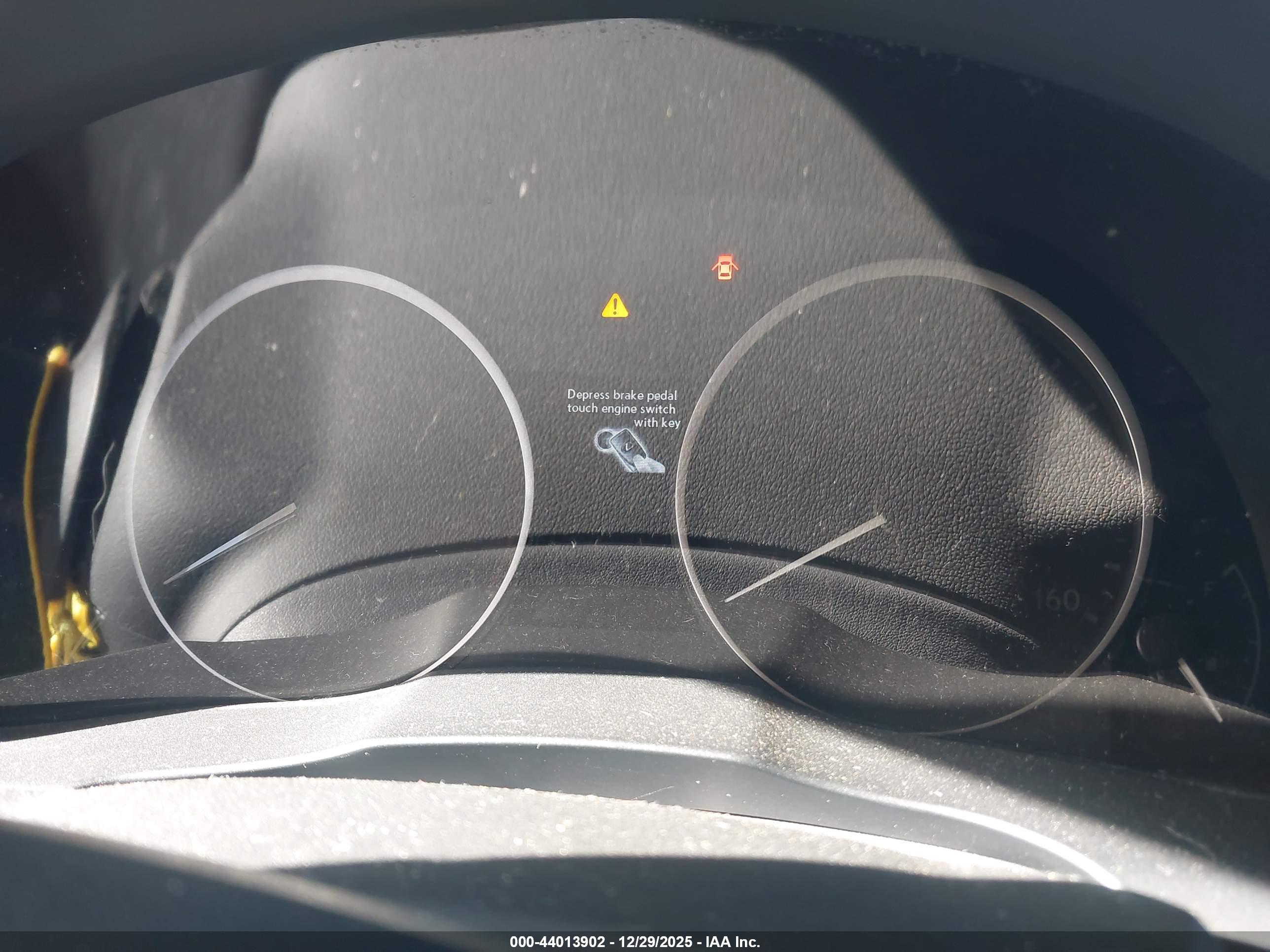 LEXUS ES image 7