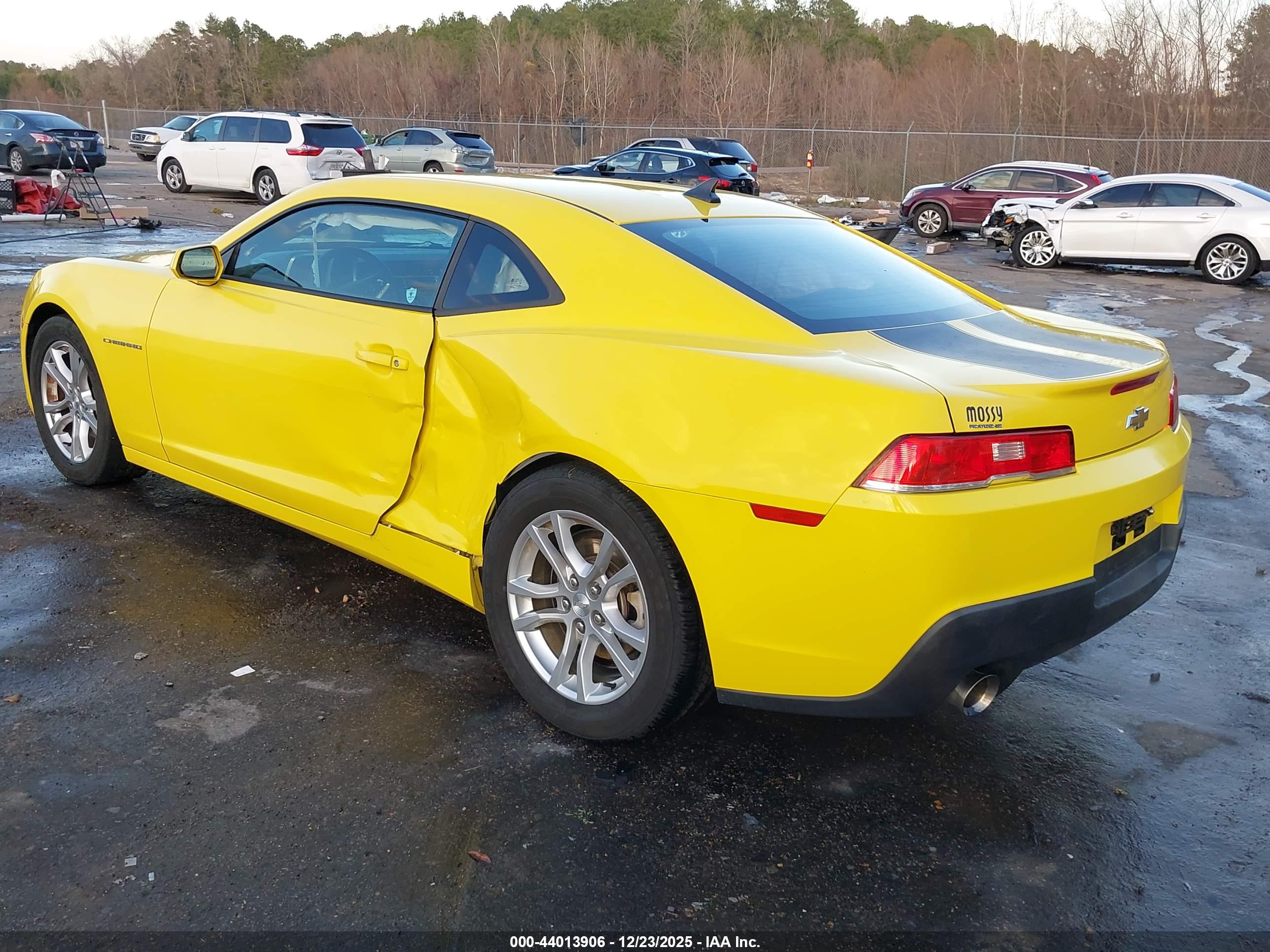 CHEVROLET CAMARO image 3