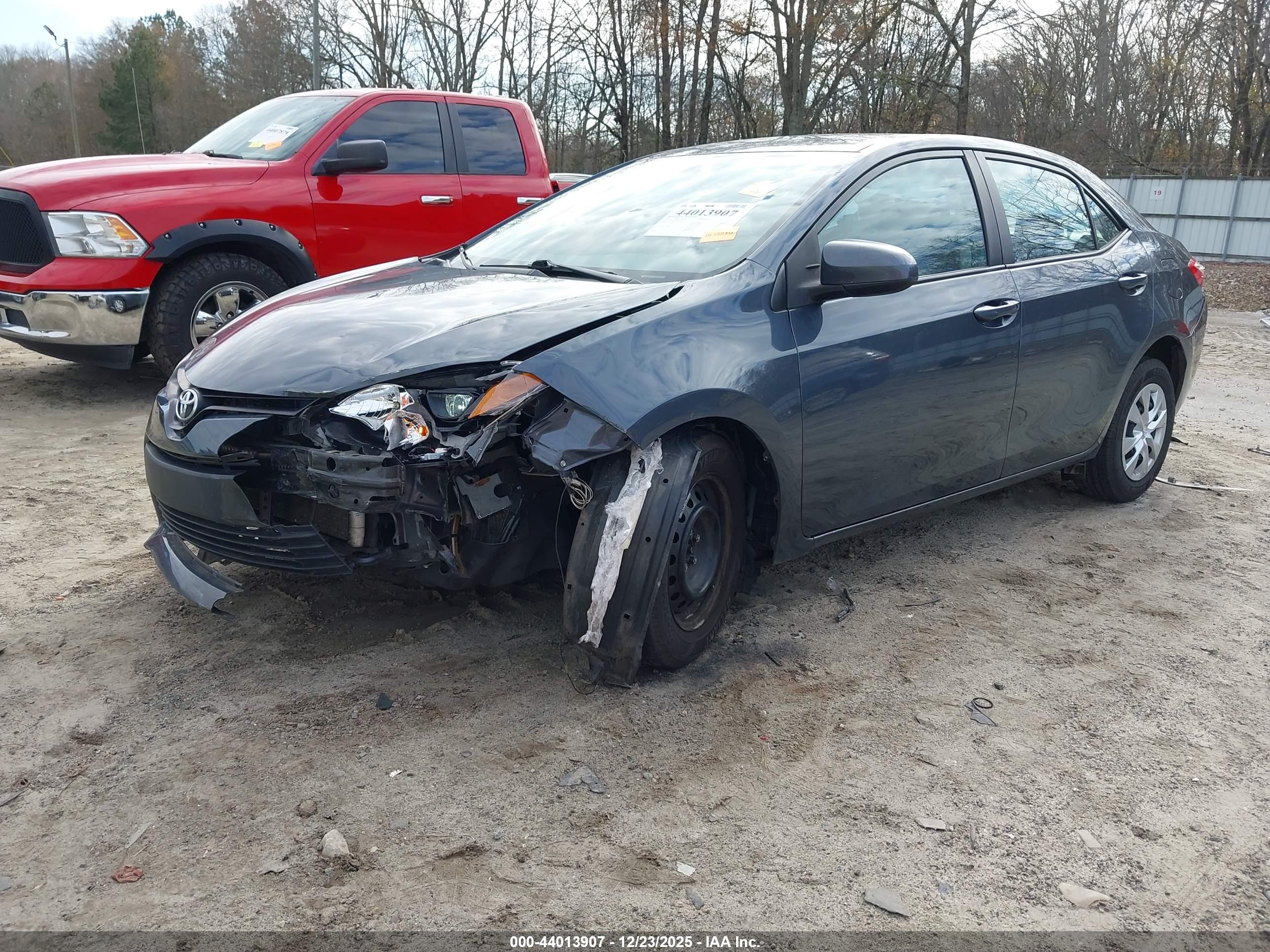 TOYOTA COROLLA image 6