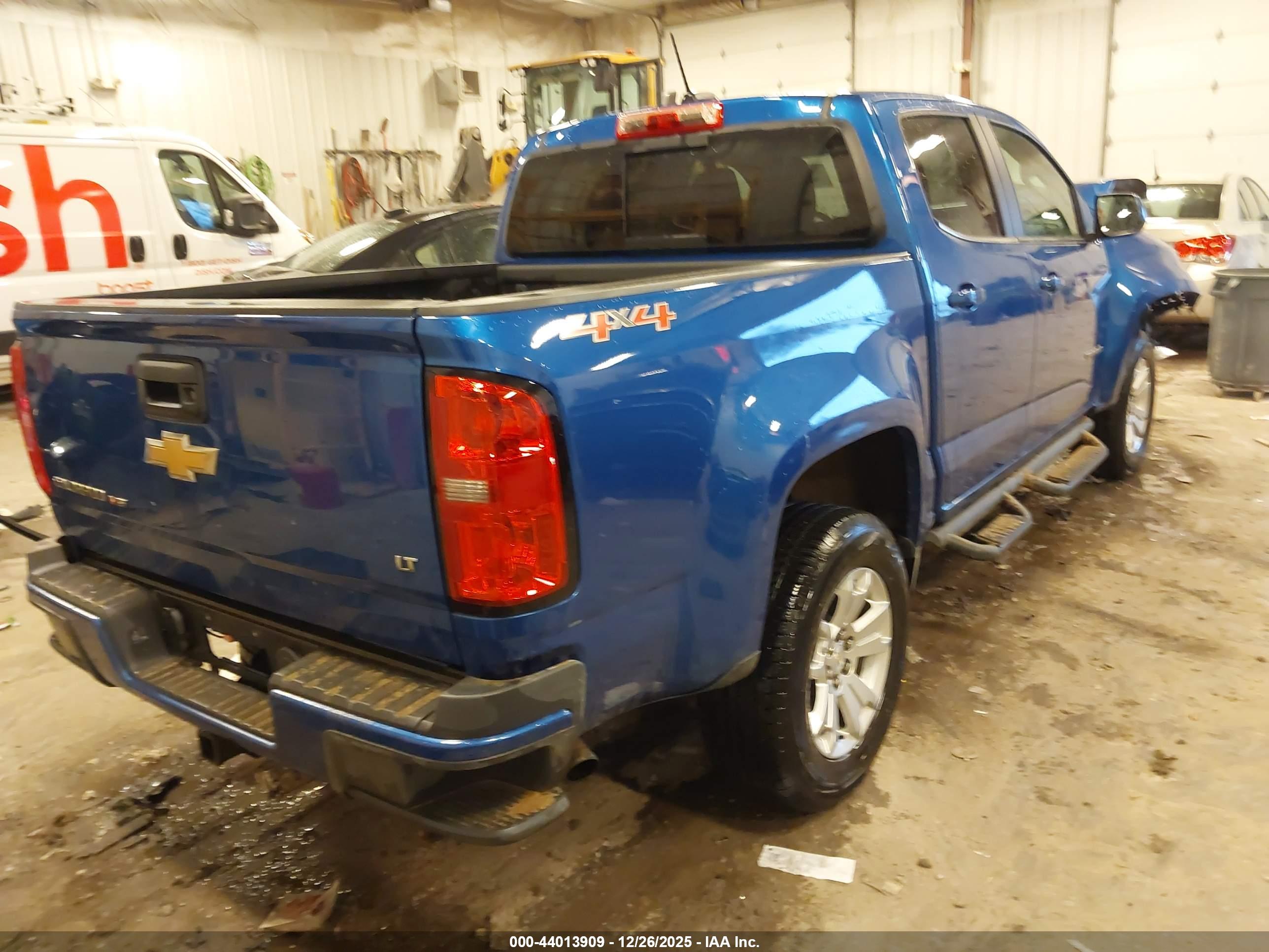 CHEVROLET COLORADO image 4