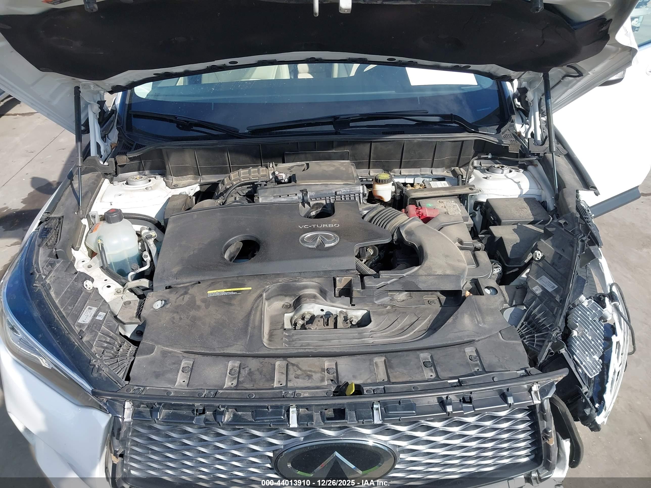 INFINITI QX50 image 10