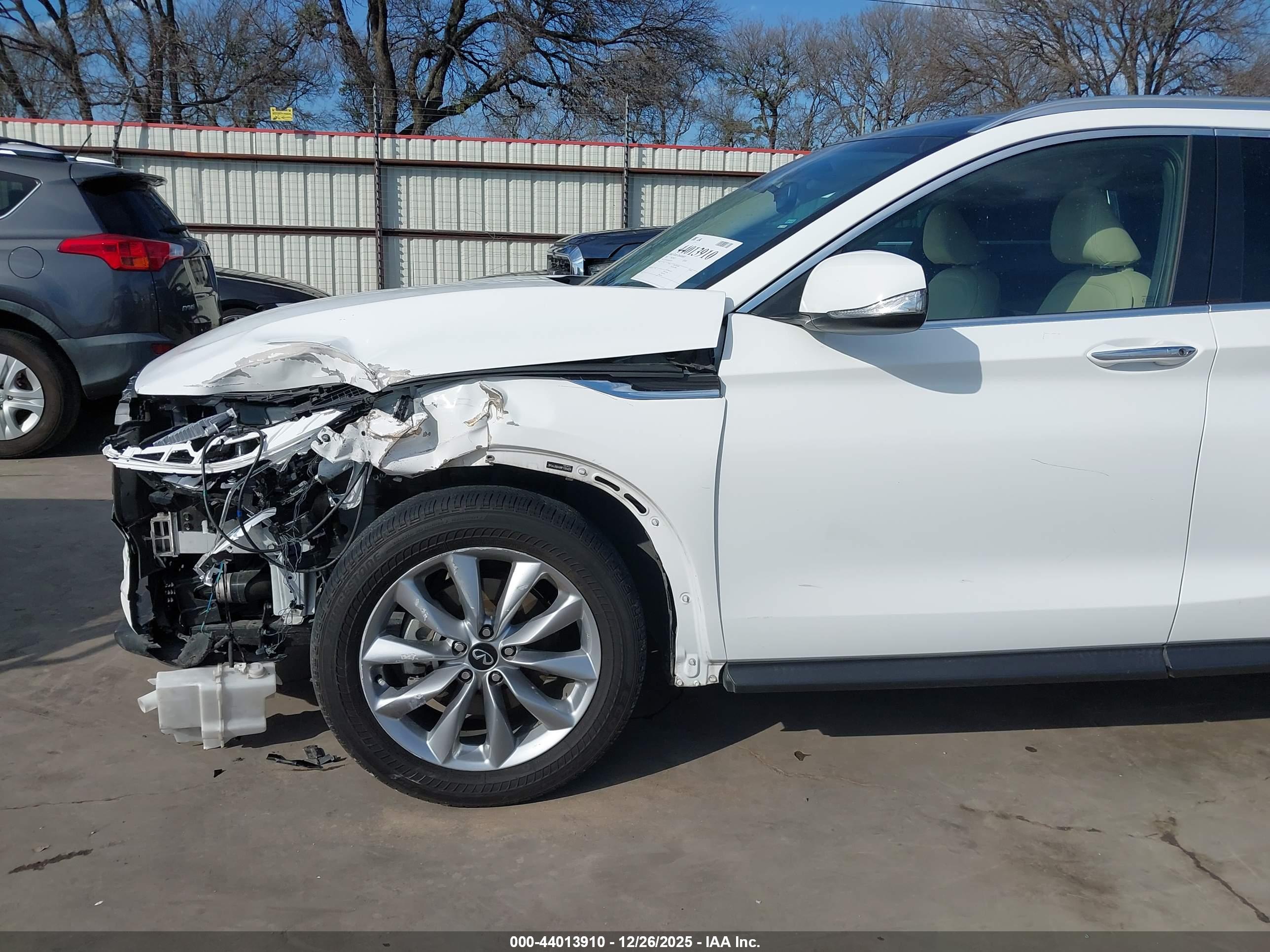 INFINITI QX50 image 6
