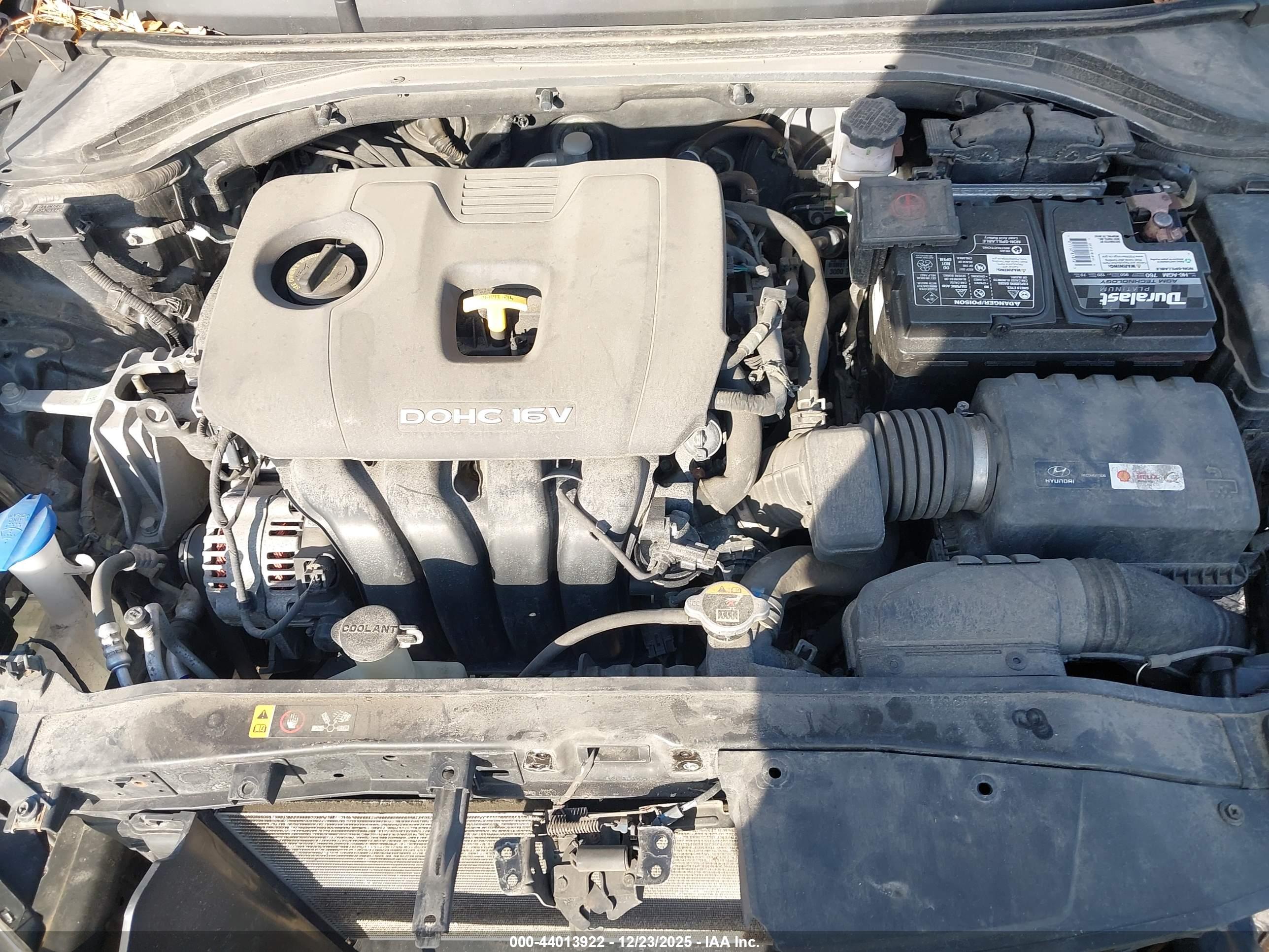 HYUNDAI ELANTRA image 10
