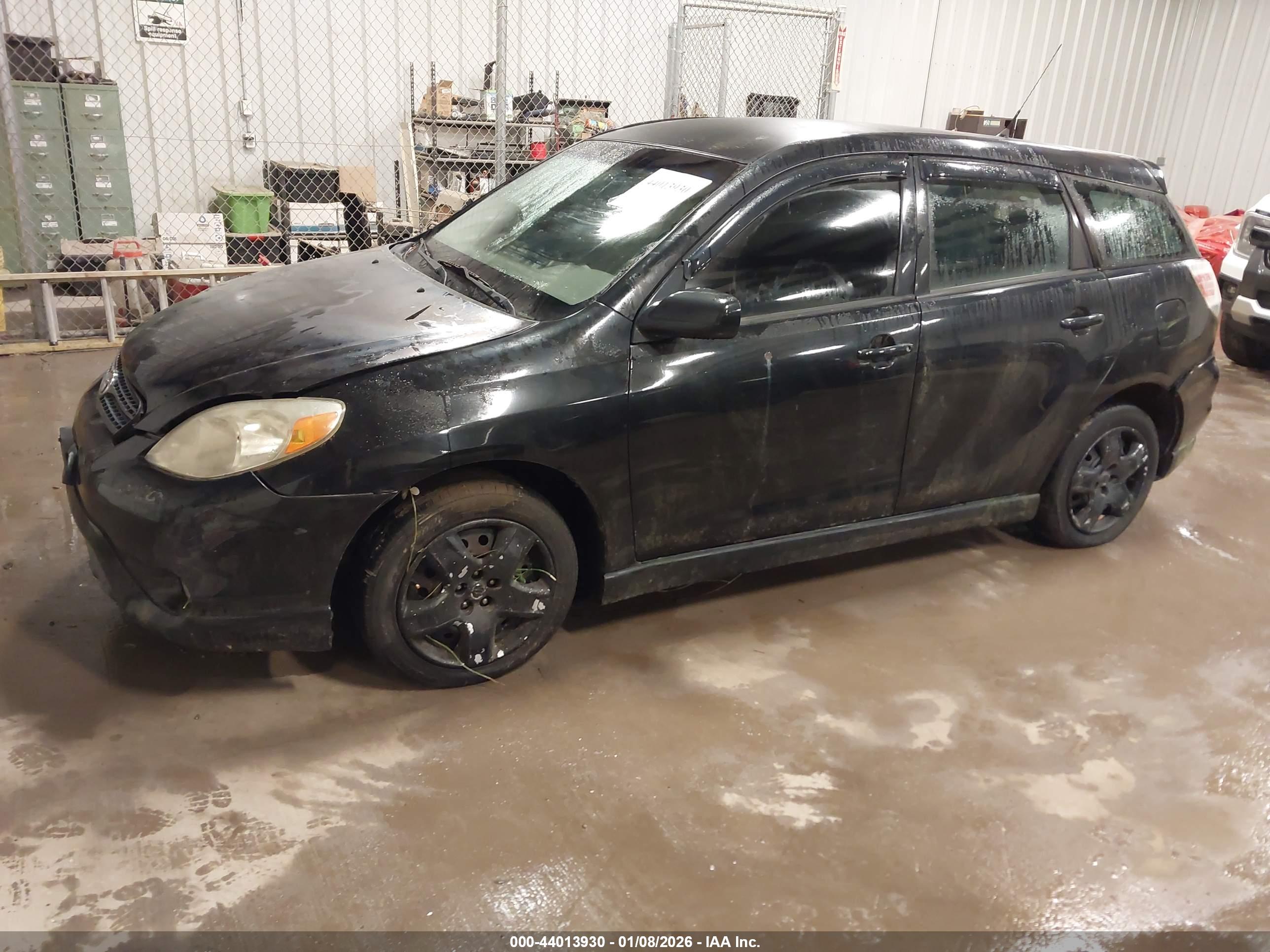 TOYOTA MATRIX image 2