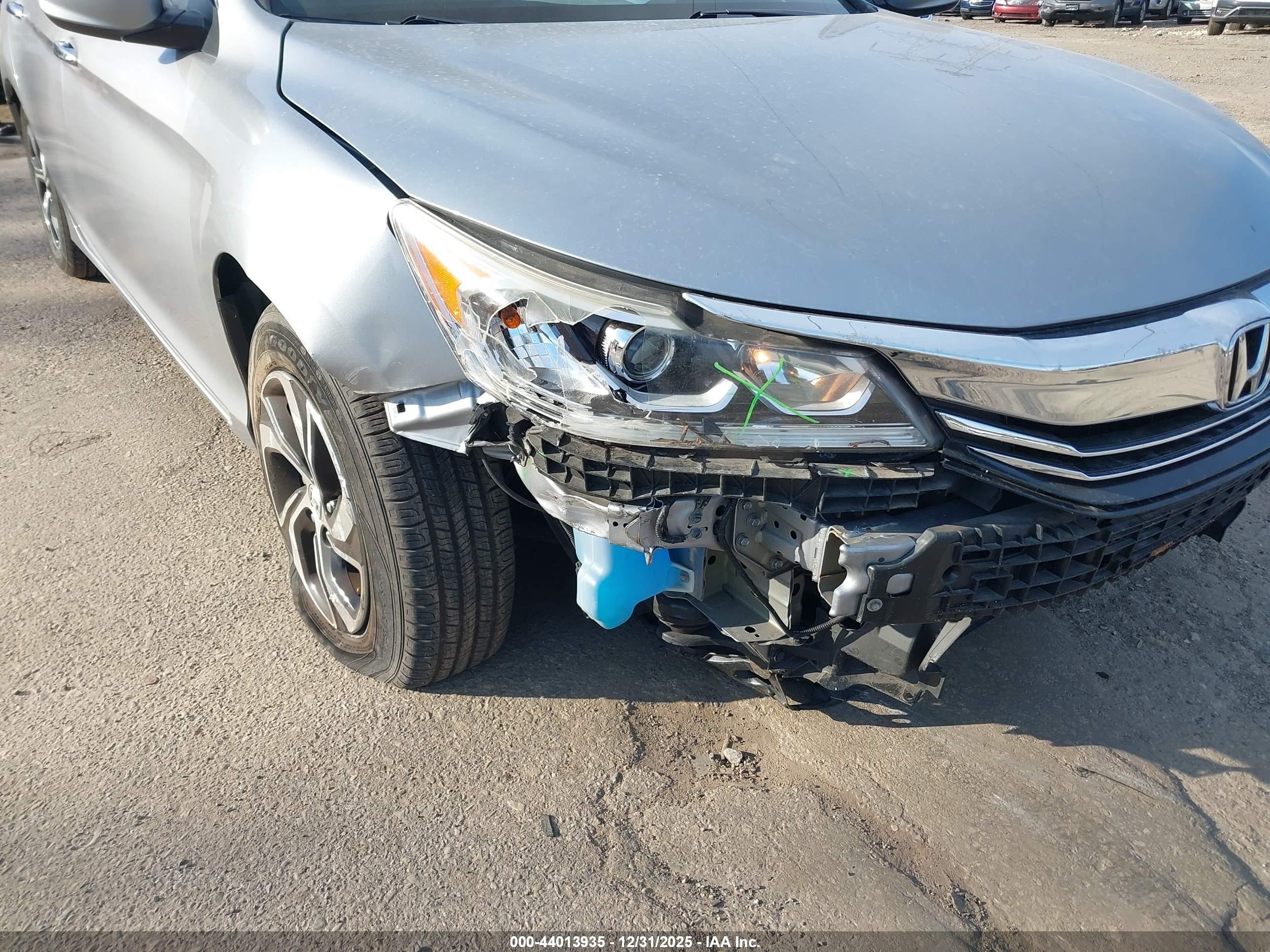 HONDA ACCORD image 6