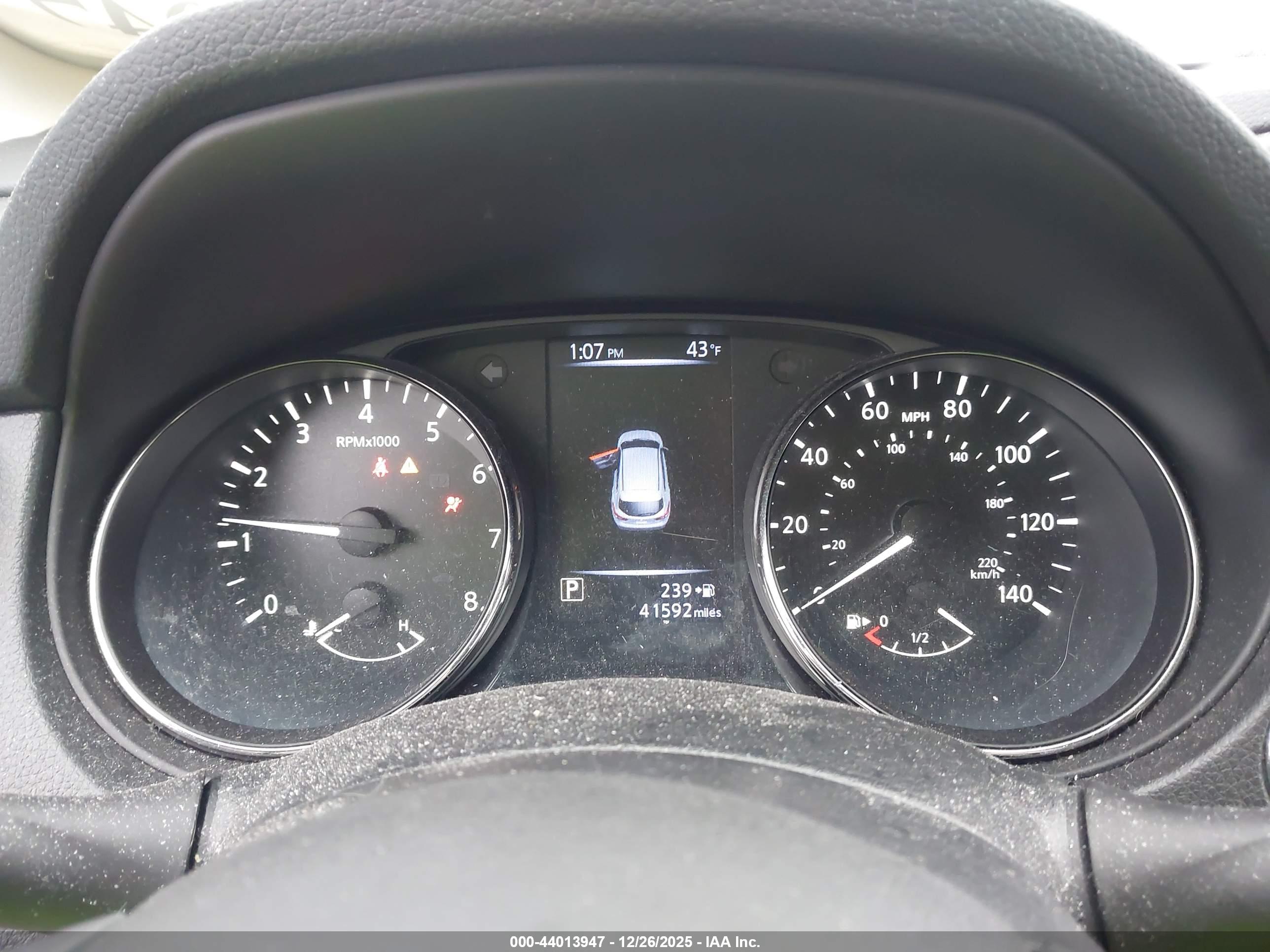 NISSAN ROGUE image 7