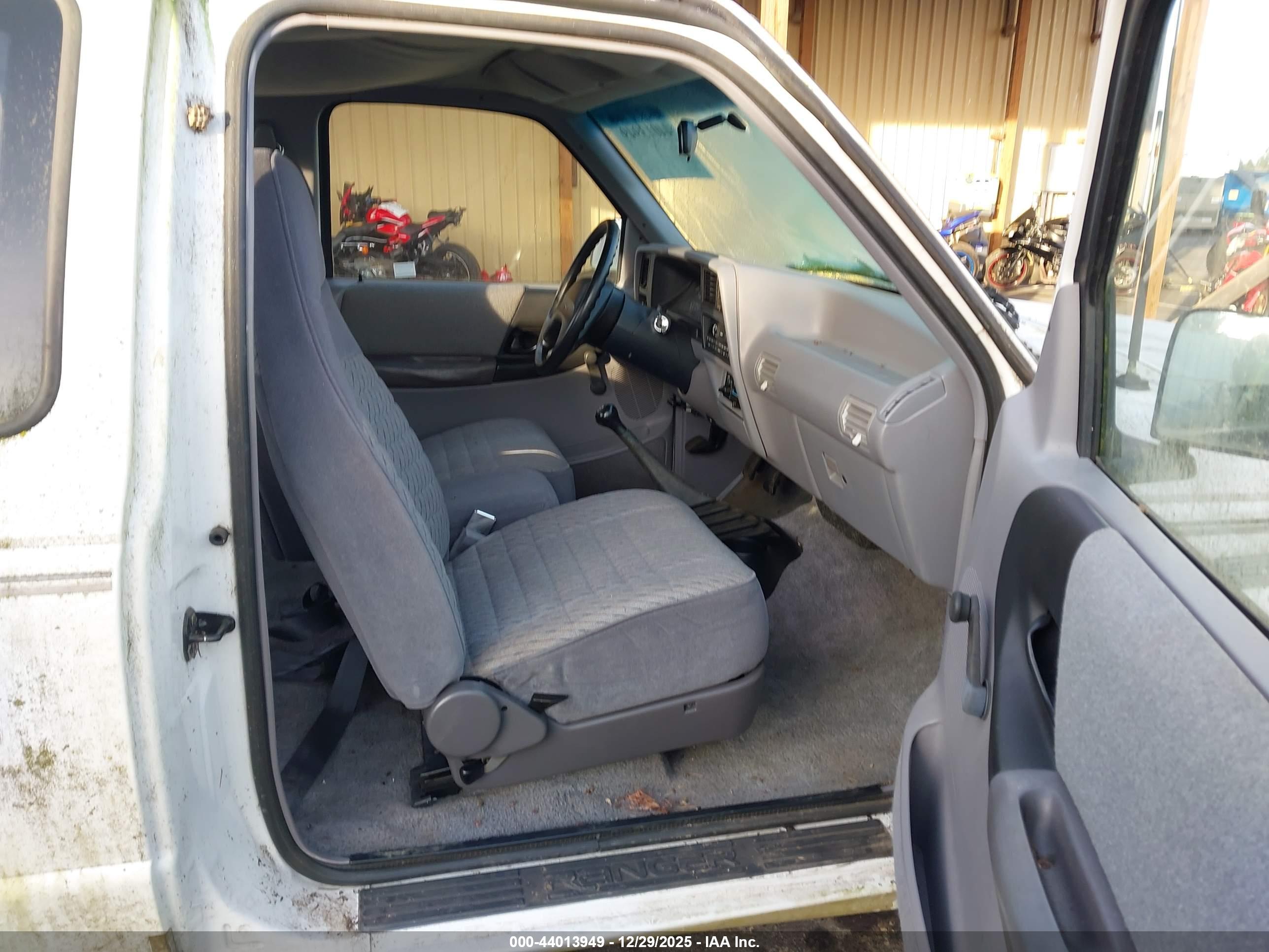 FORD RANGER image 5