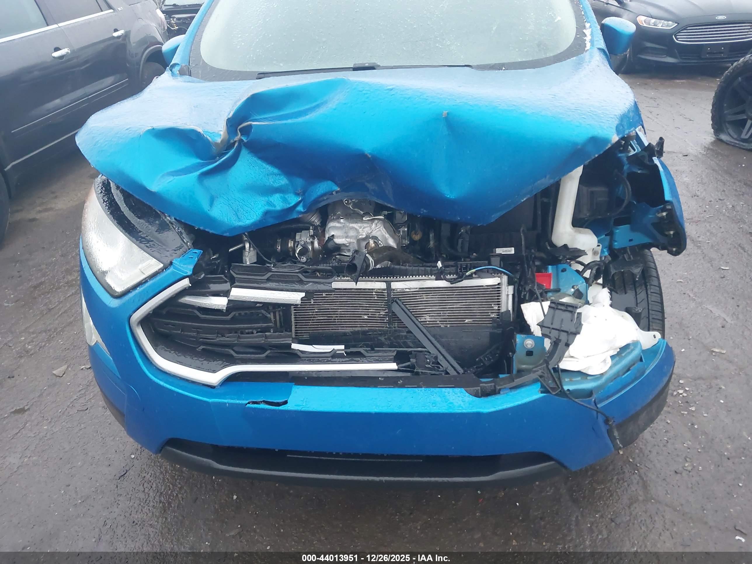 FORD ECOSPORT image 6